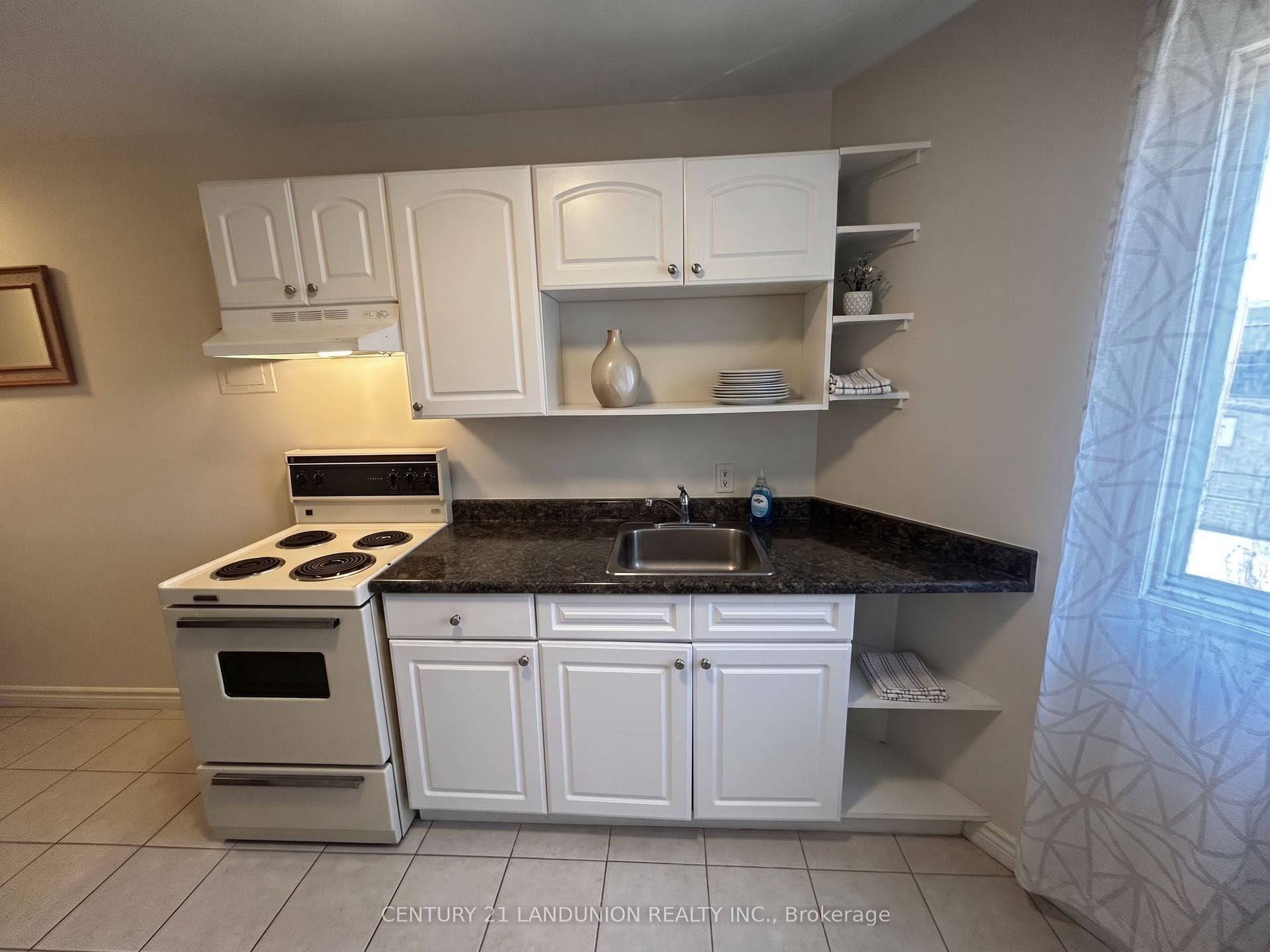 442 Macdonnell Street, Kingston, Frontenac ON K7L 4E4 442 Macdonnell Street, Kingston, Frontenac ON K7L 4E4