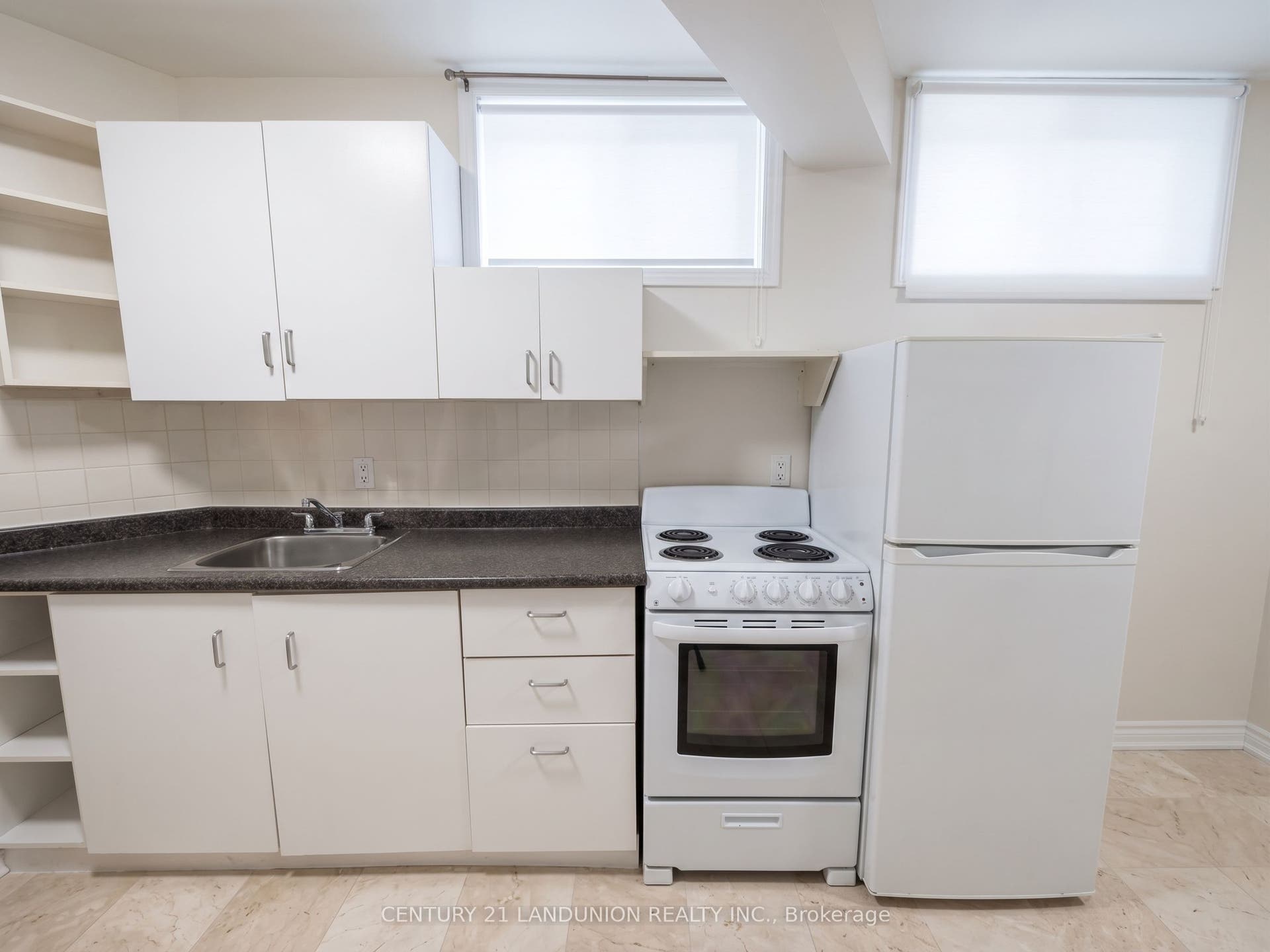 442 Macdonnell Street, Kingston, Frontenac ON K7L 4E4 442 Macdonnell Street, Kingston, Frontenac ON K7L 4E4