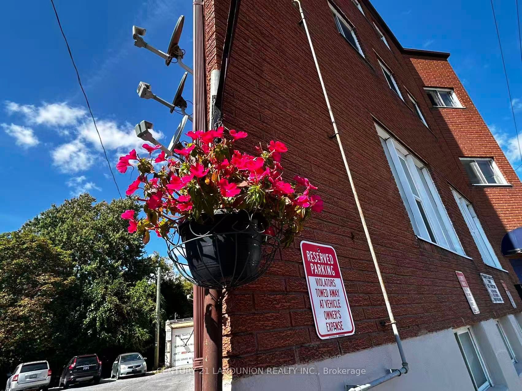 442 Macdonnell Street, Kingston, Frontenac ON K7L 4E4 442 Macdonnell Street, Kingston, Frontenac ON K7L 4E4