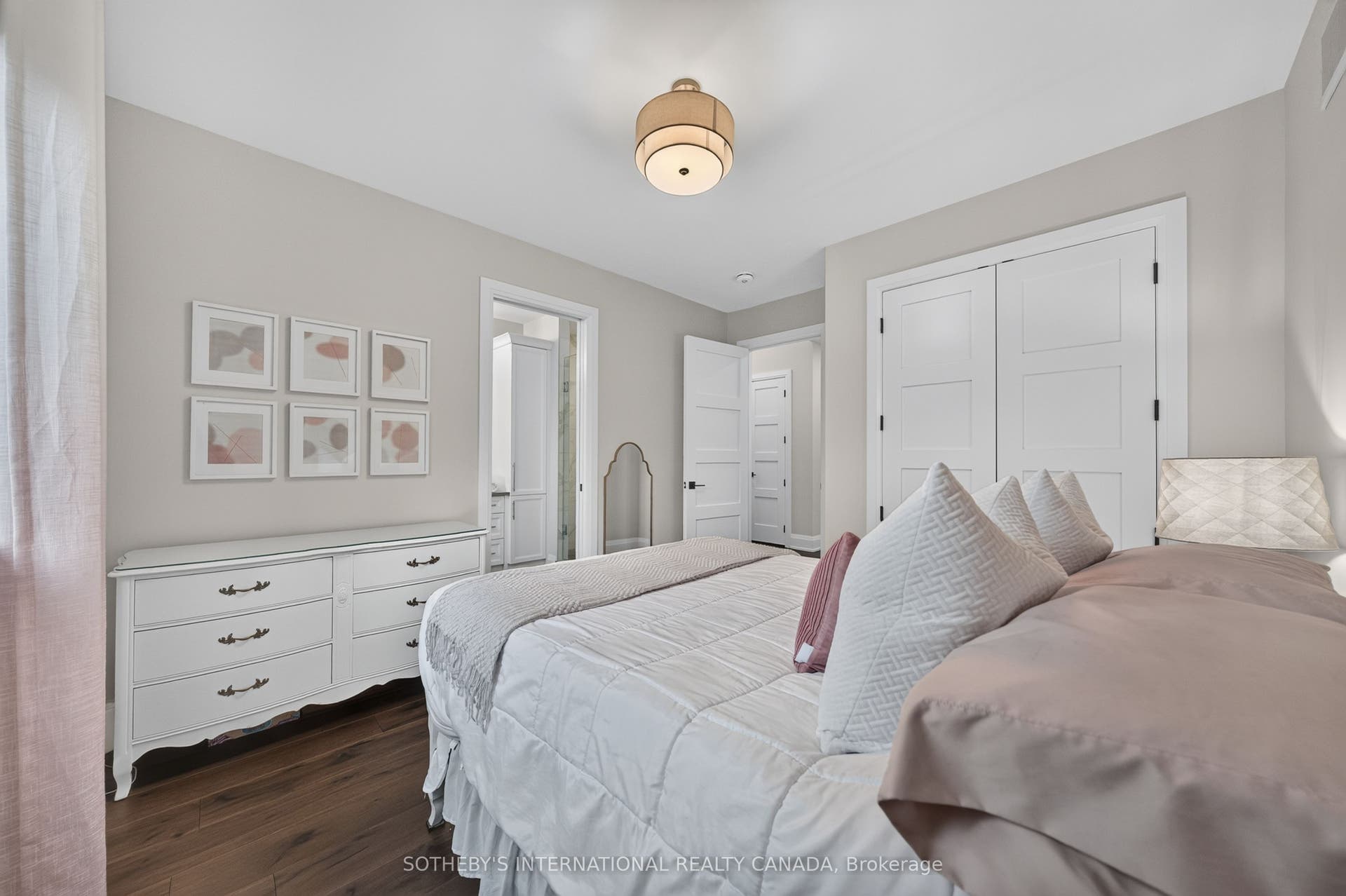 15 Langton Drive, Kitchener, Waterloo ON N2P 2X9 15 Langton Drive, Kitchener, Waterloo ON N2P 2X9