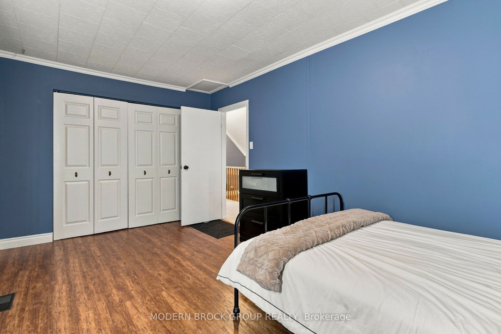 59 Schofield Avenue, Brockville, Leeds And Grenville ON K6V 4M7