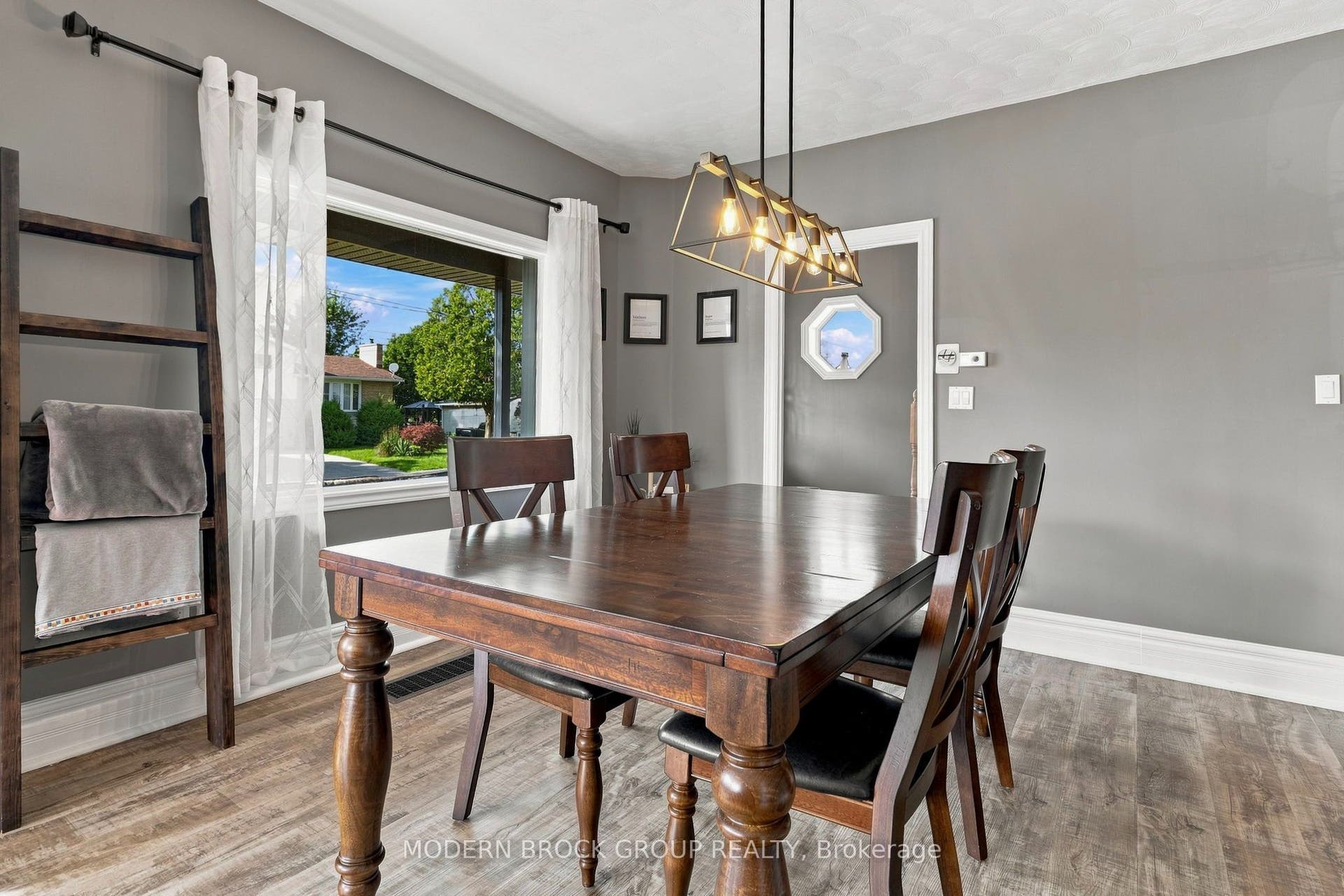 59 Schofield Avenue, Brockville, Leeds And Grenville ON K6V 4M7
