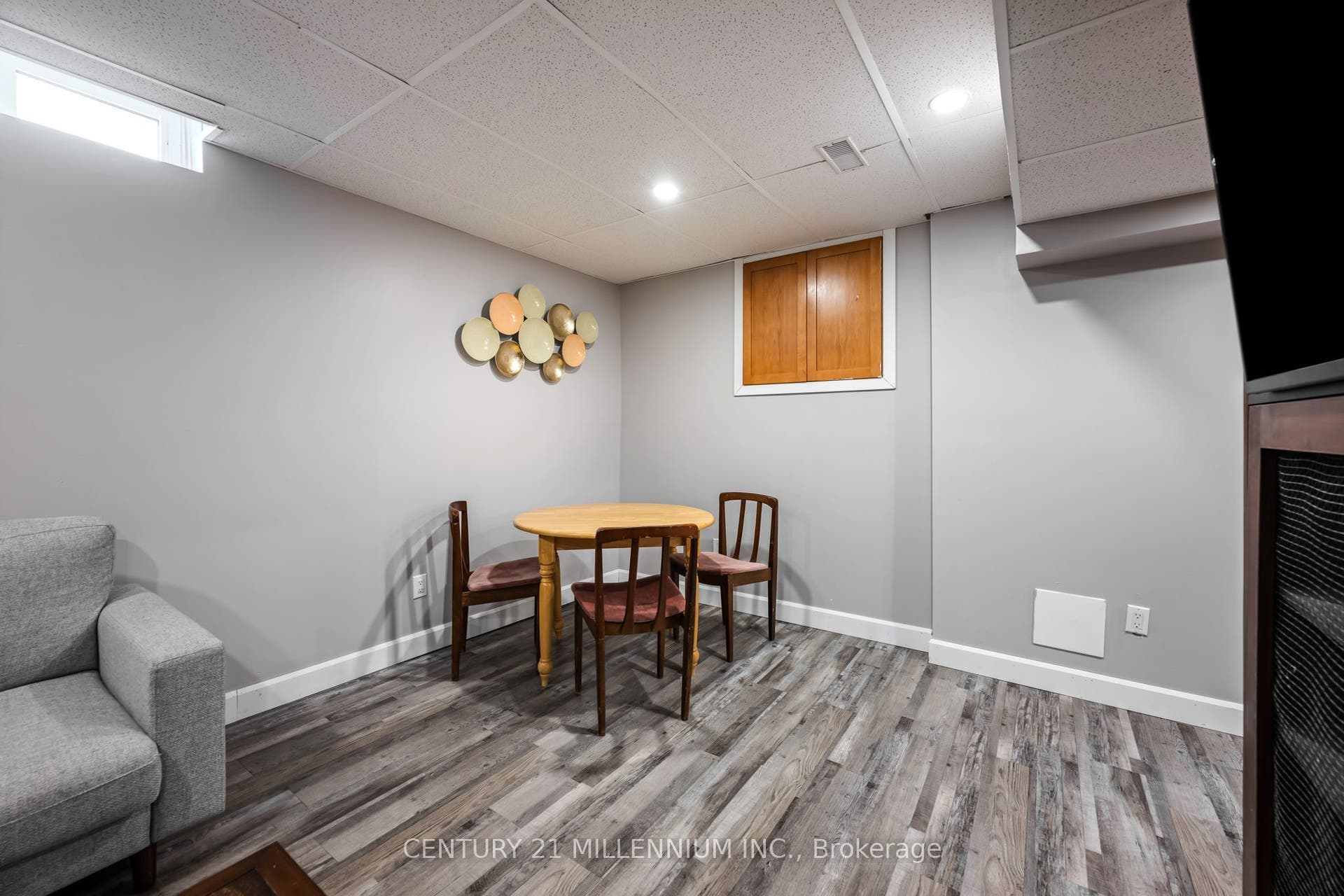 364 Stoneheight Place, Waterloo, Waterloo ON N2V 2A8 364 Stoneheight Place, Waterloo, Waterloo ON N2V 2A8