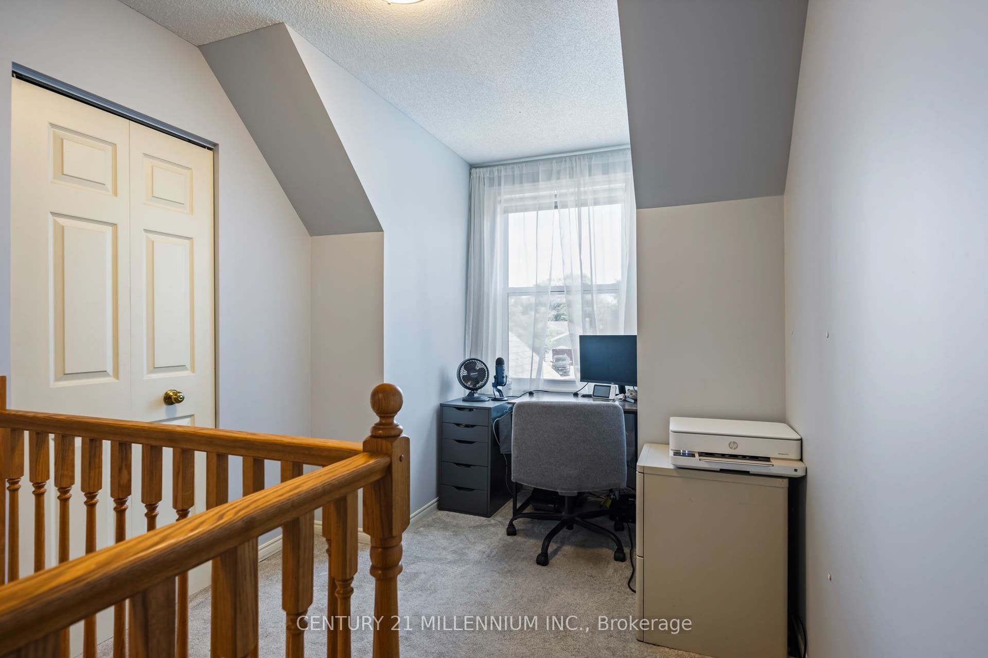 364 Stoneheight Place, Waterloo, Waterloo ON N2V 2A8 364 Stoneheight Place, Waterloo, Waterloo ON N2V 2A8