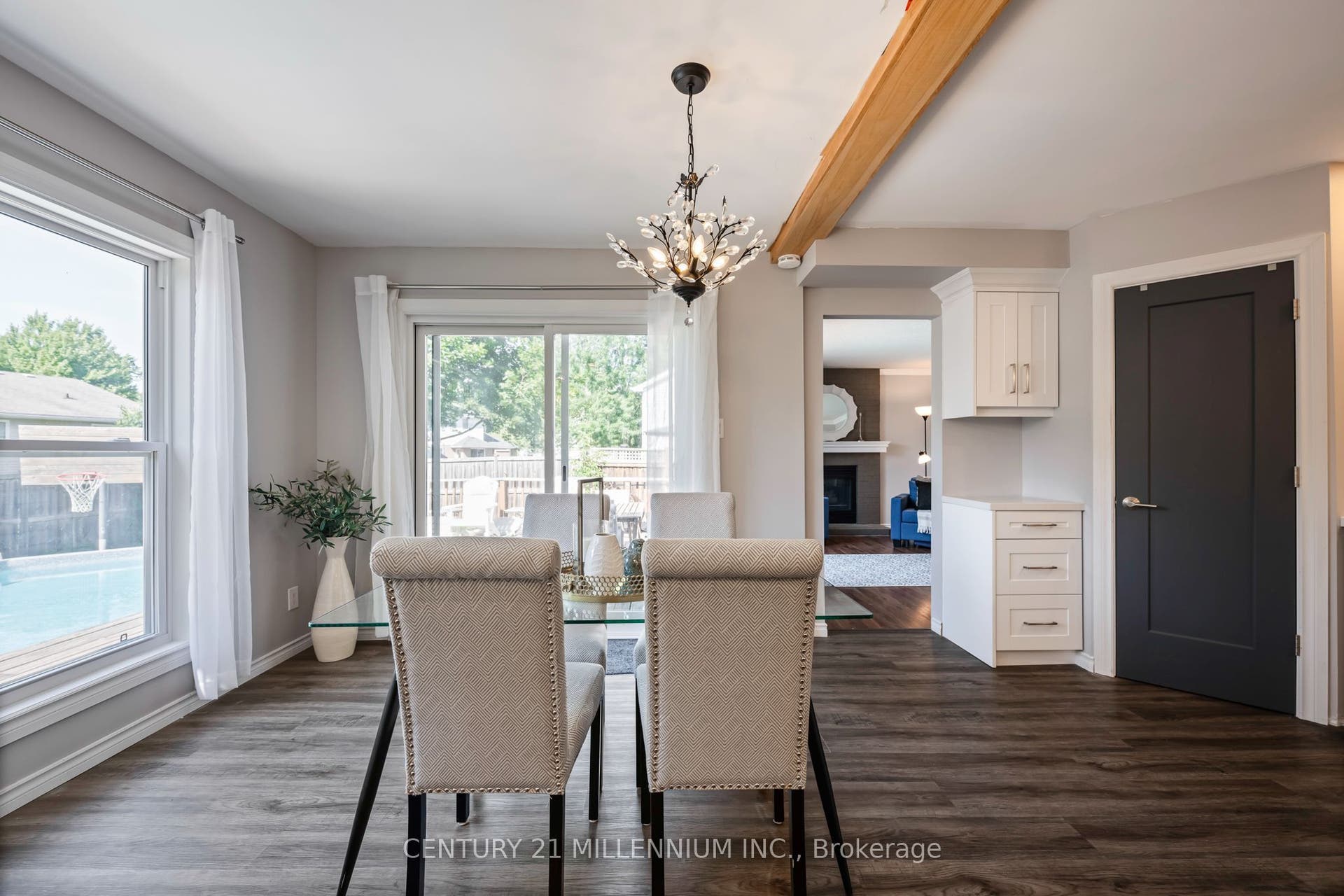 364 Stoneheight Place, Waterloo, Waterloo ON N2V 2A8 364 Stoneheight Place, Waterloo, Waterloo ON N2V 2A8