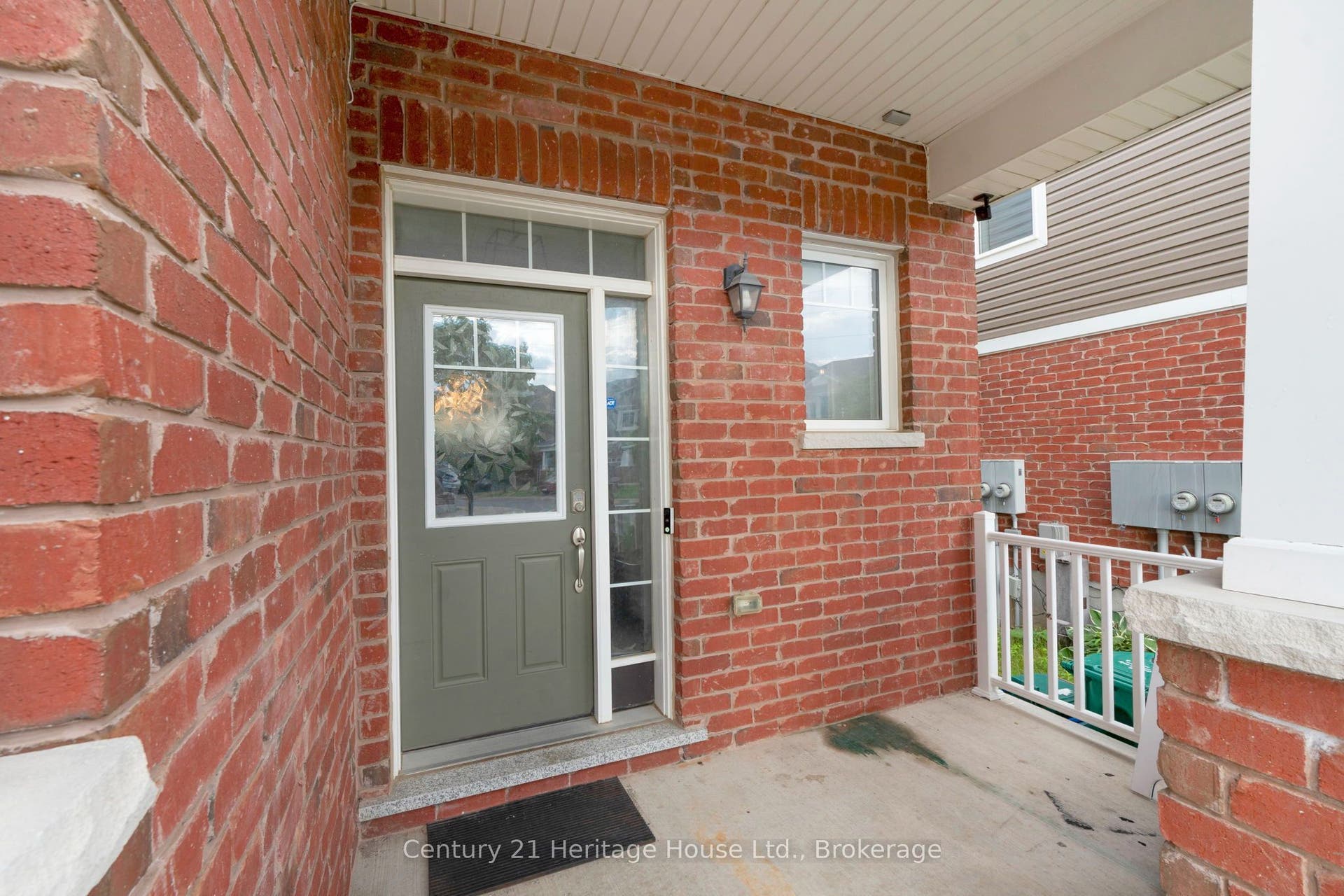 254 Waterbrook Lane, Kitchener, Waterloo ON N2P 0H7 254 Waterbrook Lane, Kitchener, Waterloo ON N2P 0H7