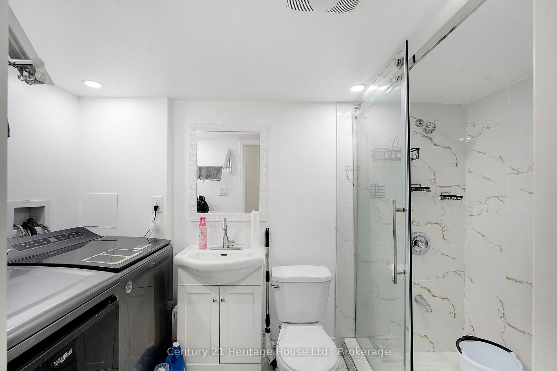 254 Waterbrook Lane, Kitchener, Waterloo ON N2P 0H7 254 Waterbrook Lane, Kitchener, Waterloo ON N2P 0H7