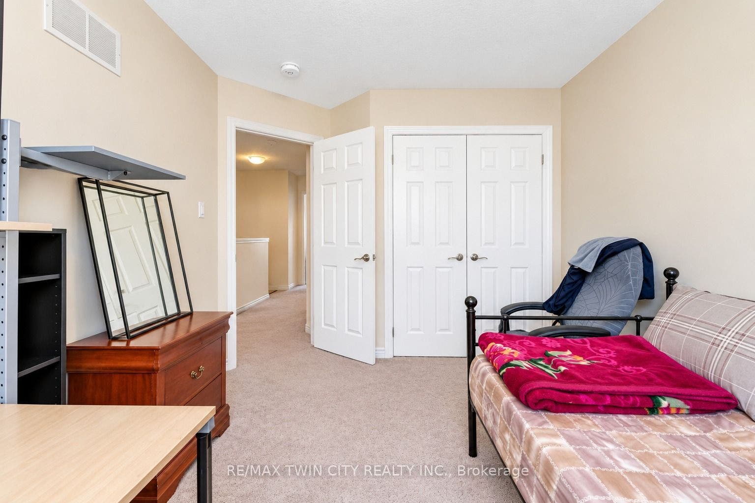 755 Linden Dr Unit 37 Drive, Cambridge, Waterloo ON N3H 0E4