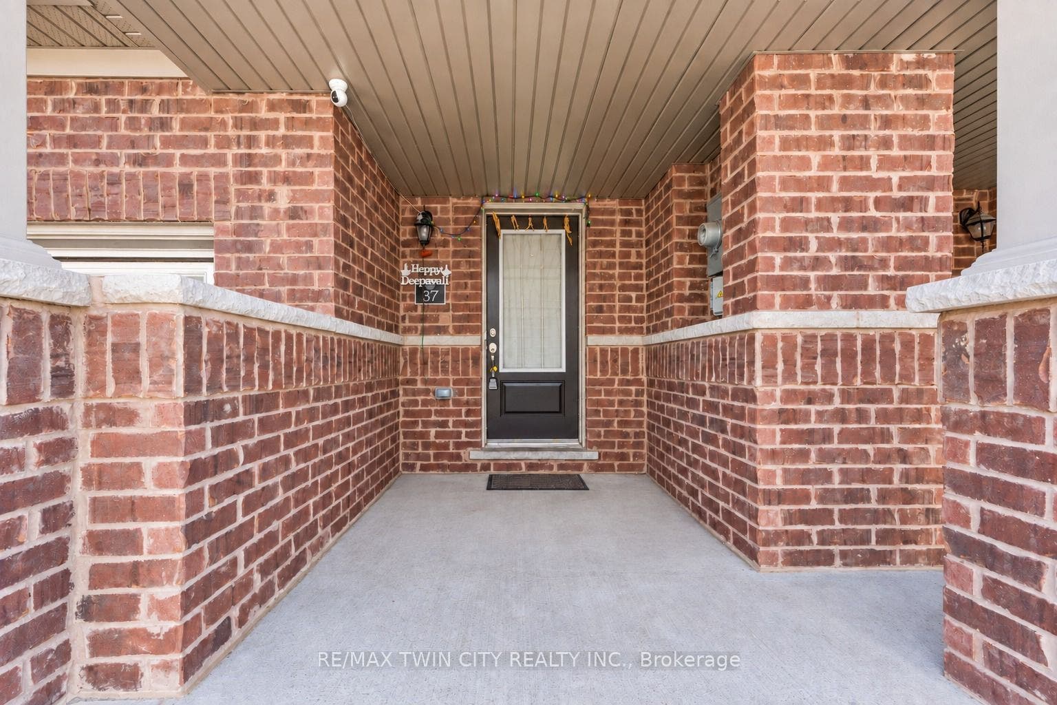 755 Linden Dr Unit 37 Drive, Cambridge, Waterloo ON N3H 0E4