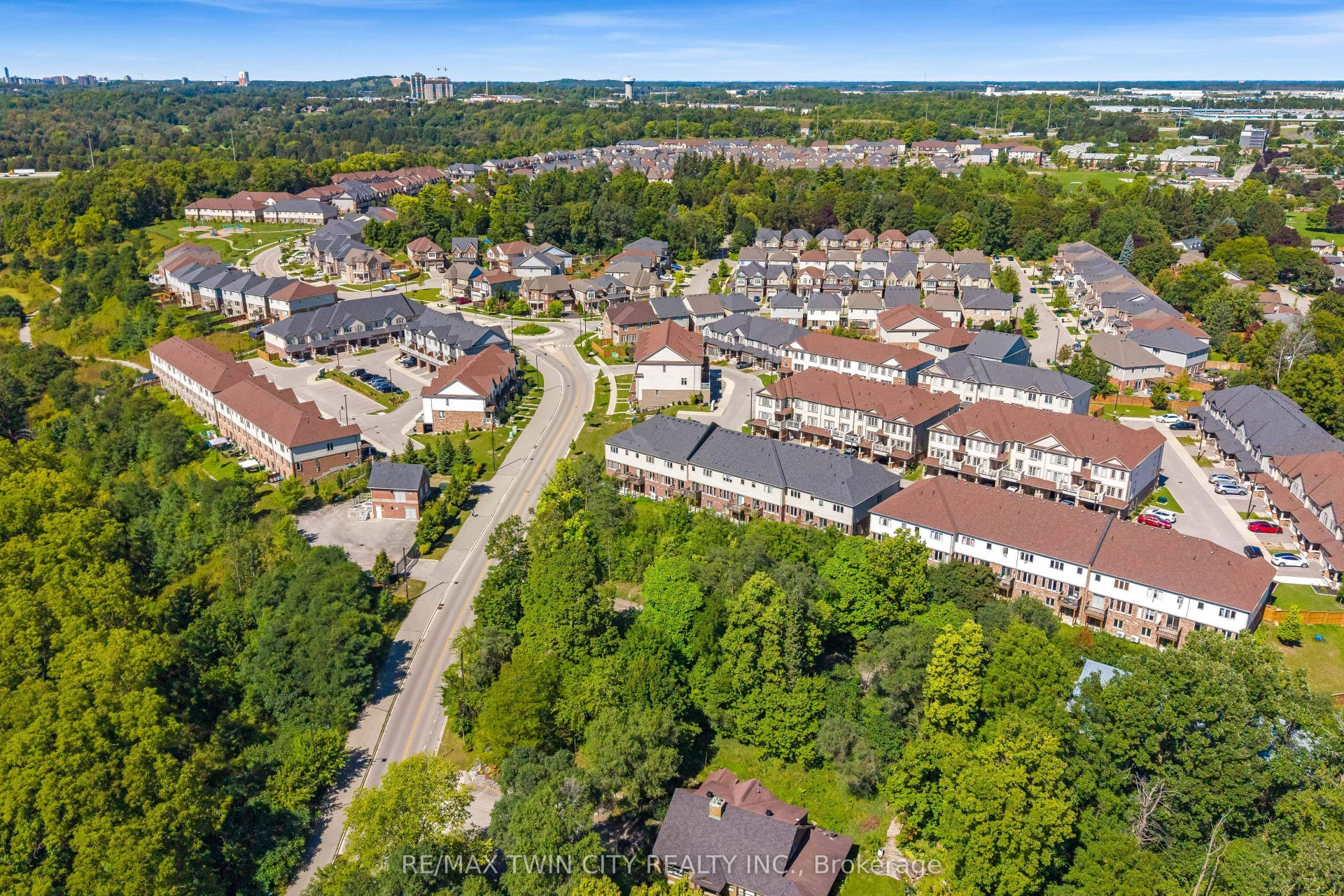755 Linden Dr Unit 37 Drive, Cambridge, Waterloo ON N3H 0E4