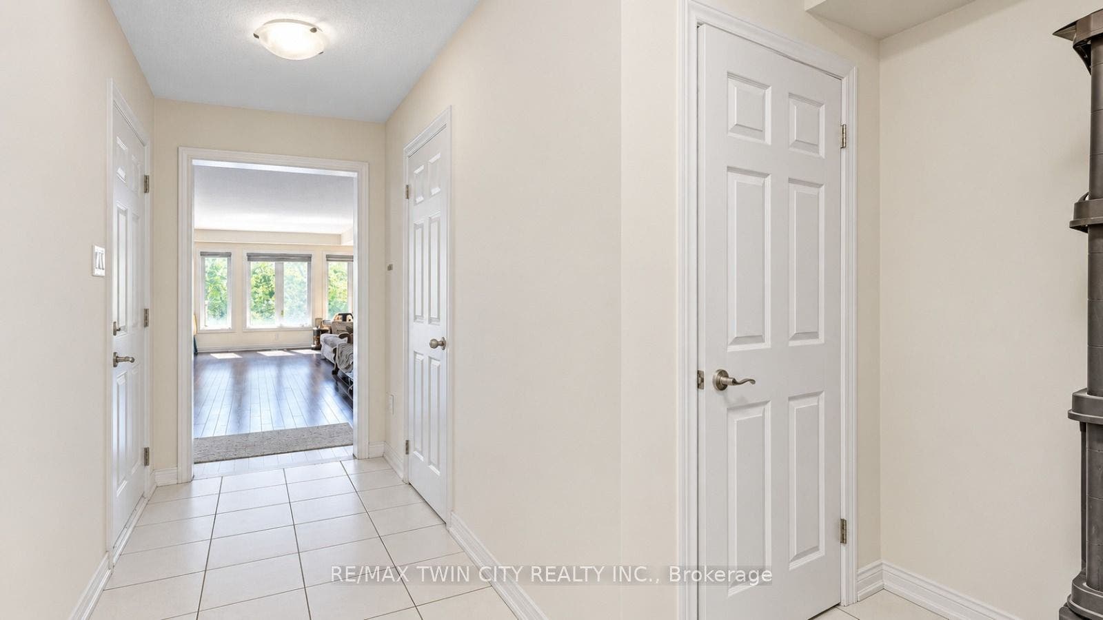 755 Linden Dr Unit 37 Drive, Cambridge, Waterloo ON N3H 0E4