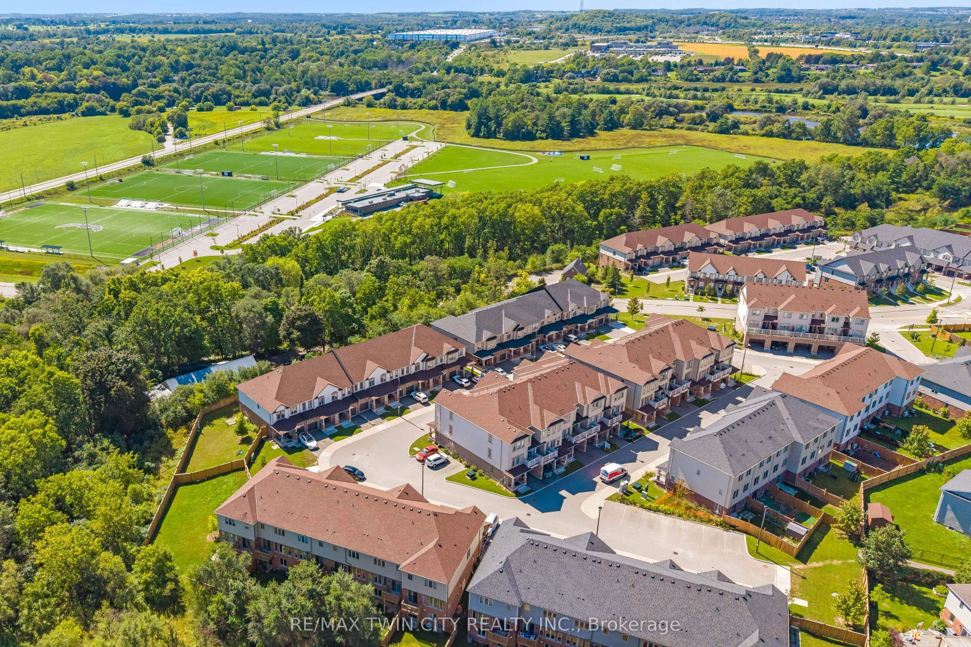 755 Linden Dr Unit 37 Drive, Cambridge, Waterloo ON N3H 0E4
