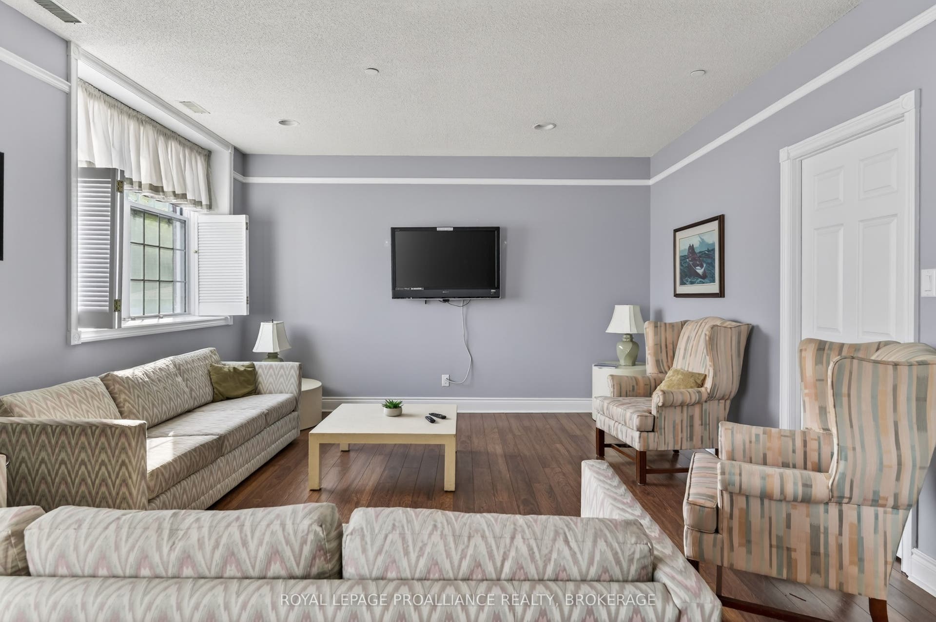 20 Gore Street, #402, Kingston, Frontenac ON K7L 2L1