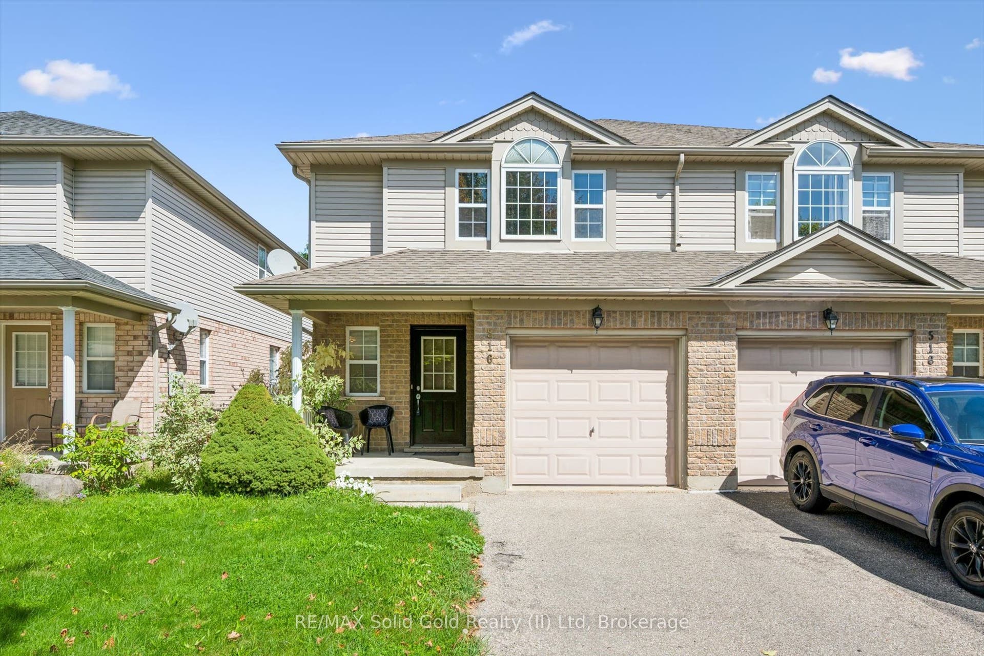 516 Dansbury Drive, Waterloo, Waterloo ON N2K 4K8 516 Dansbury Drive, Waterloo, Waterloo ON N2K 4K8