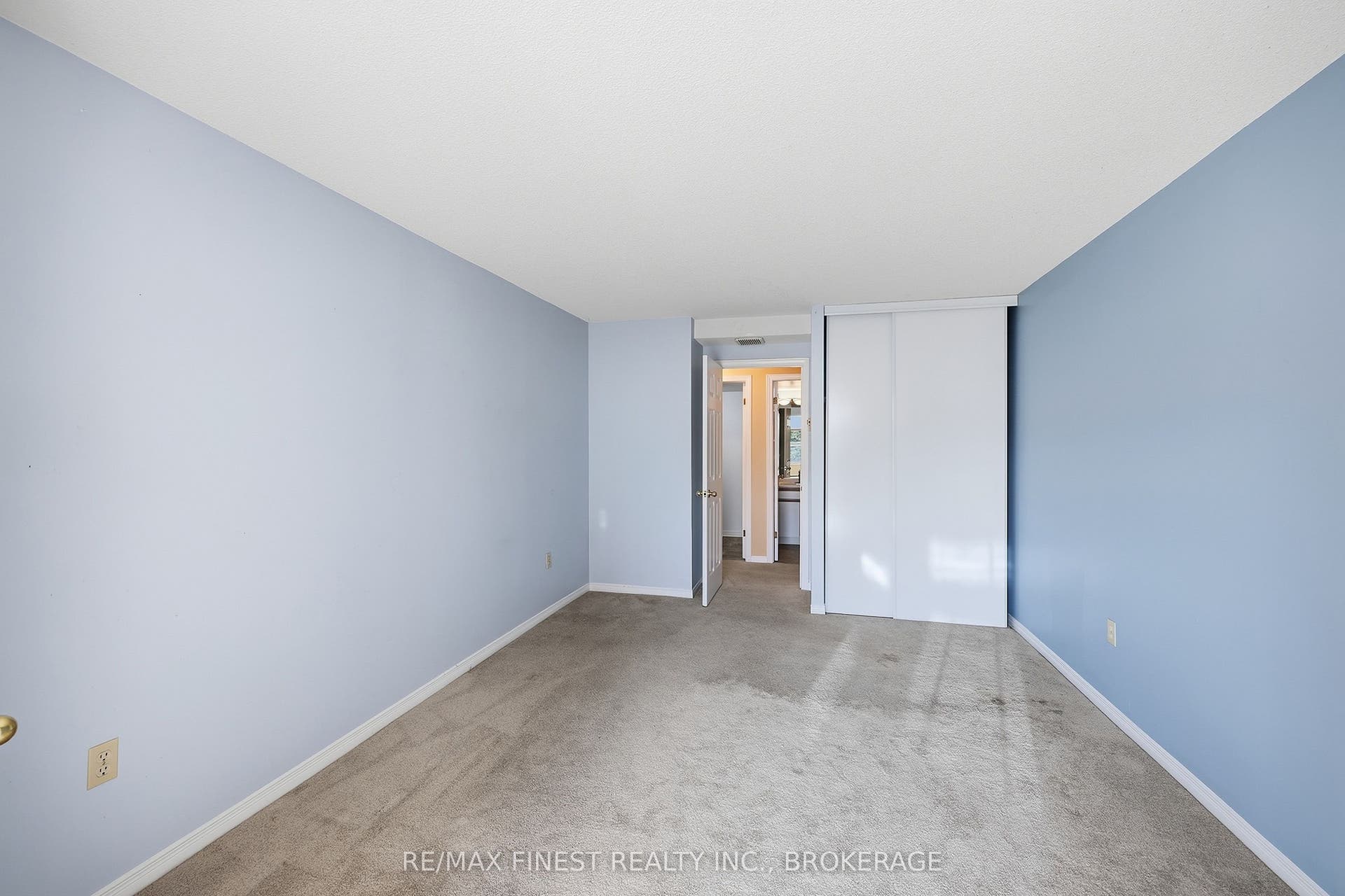 675 Davis Drive, #504, Kingston, Frontenac ON K7M 8L5 675 Davis Drive, #504, Kingston, Frontenac ON K7M 8L5