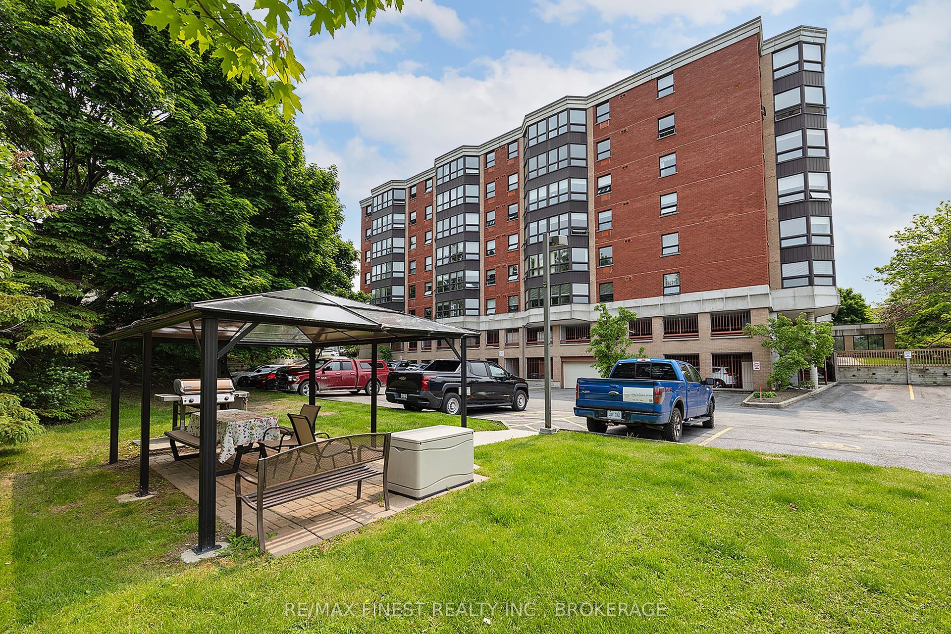 675 Davis Drive, #504, Kingston, Frontenac ON K7M 8L5 675 Davis Drive, #504, Kingston, Frontenac ON K7M 8L5