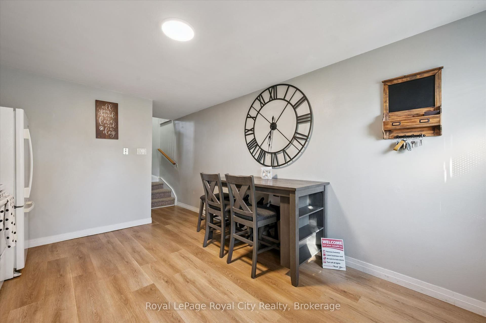 80 Burns Drive, #18, Guelph, Wellington ON N1H 6V9 80 Burns Drive, #18, Guelph, Wellington ON N1H 6V9