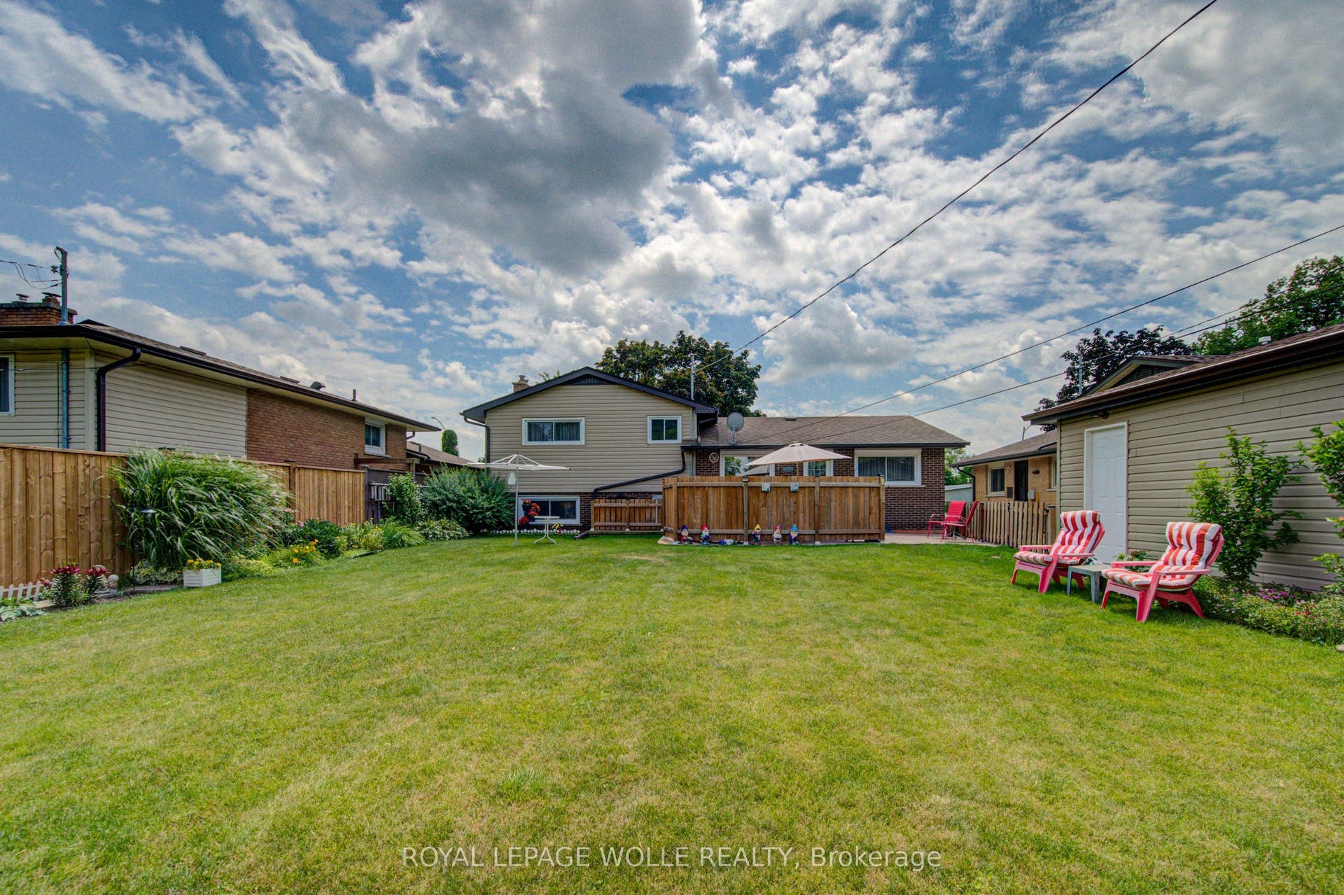 99 Highman Avenue, Cambridge, Waterloo ON N1R 3M2 99 Highman Avenue, Cambridge, Waterloo ON N1R 3M2