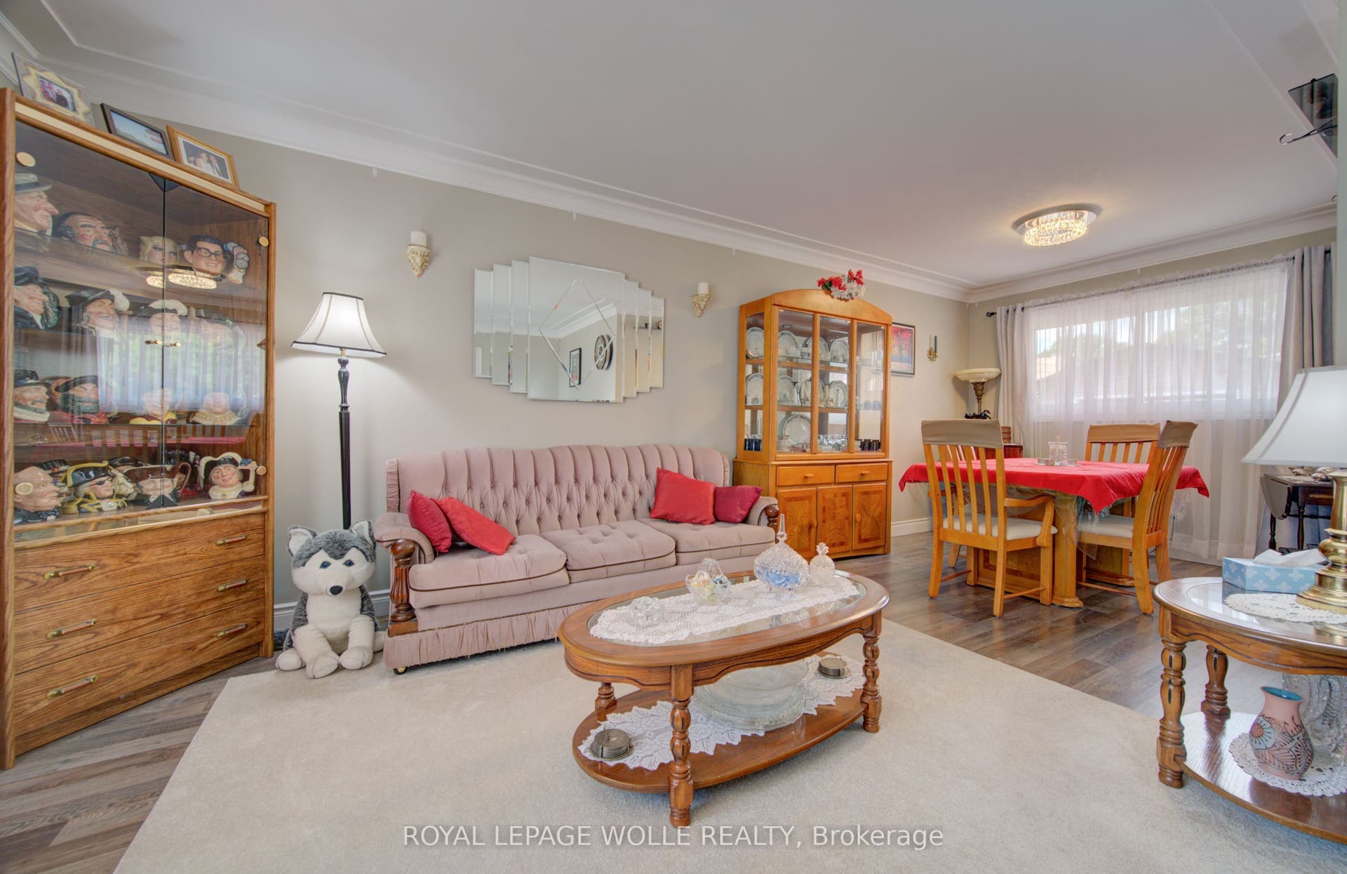 99 Highman Avenue, Cambridge, Waterloo ON N1R 3M2 99 Highman Avenue, Cambridge, Waterloo ON N1R 3M2