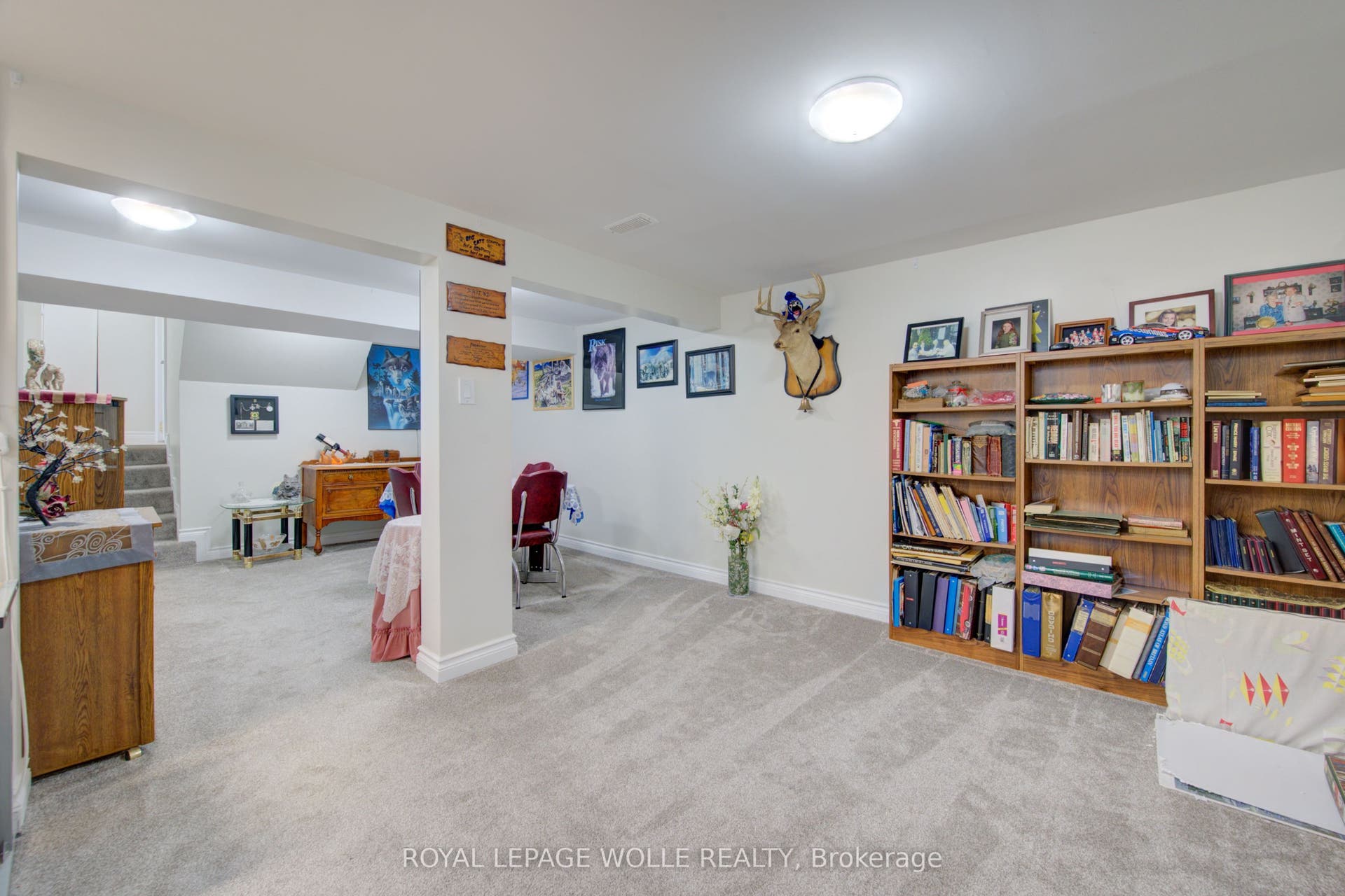 99 Highman Avenue, Cambridge, Waterloo ON N1R 3M2 99 Highman Avenue, Cambridge, Waterloo ON N1R 3M2