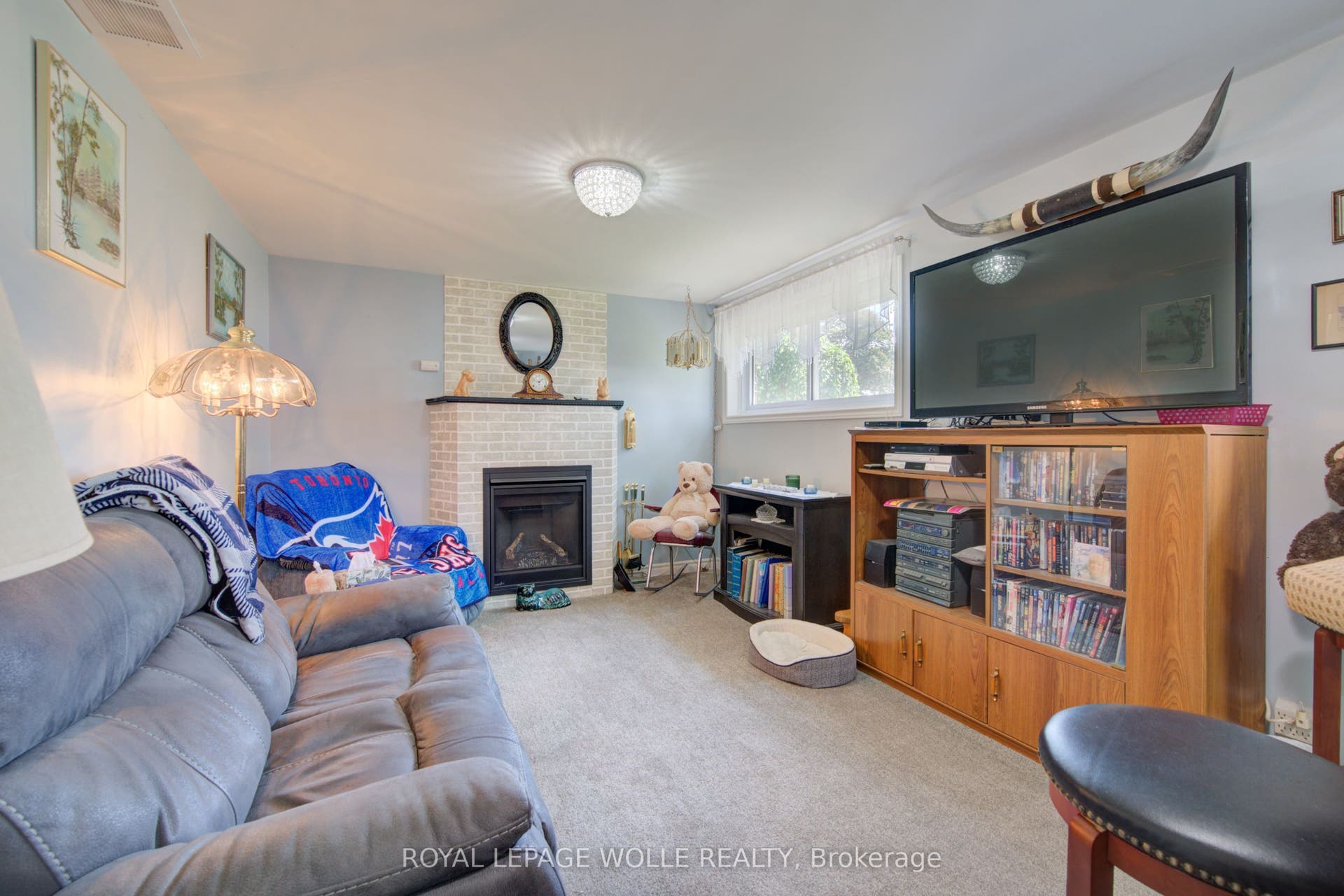 99 Highman Avenue, Cambridge, Waterloo ON N1R 3M2 99 Highman Avenue, Cambridge, Waterloo ON N1R 3M2
