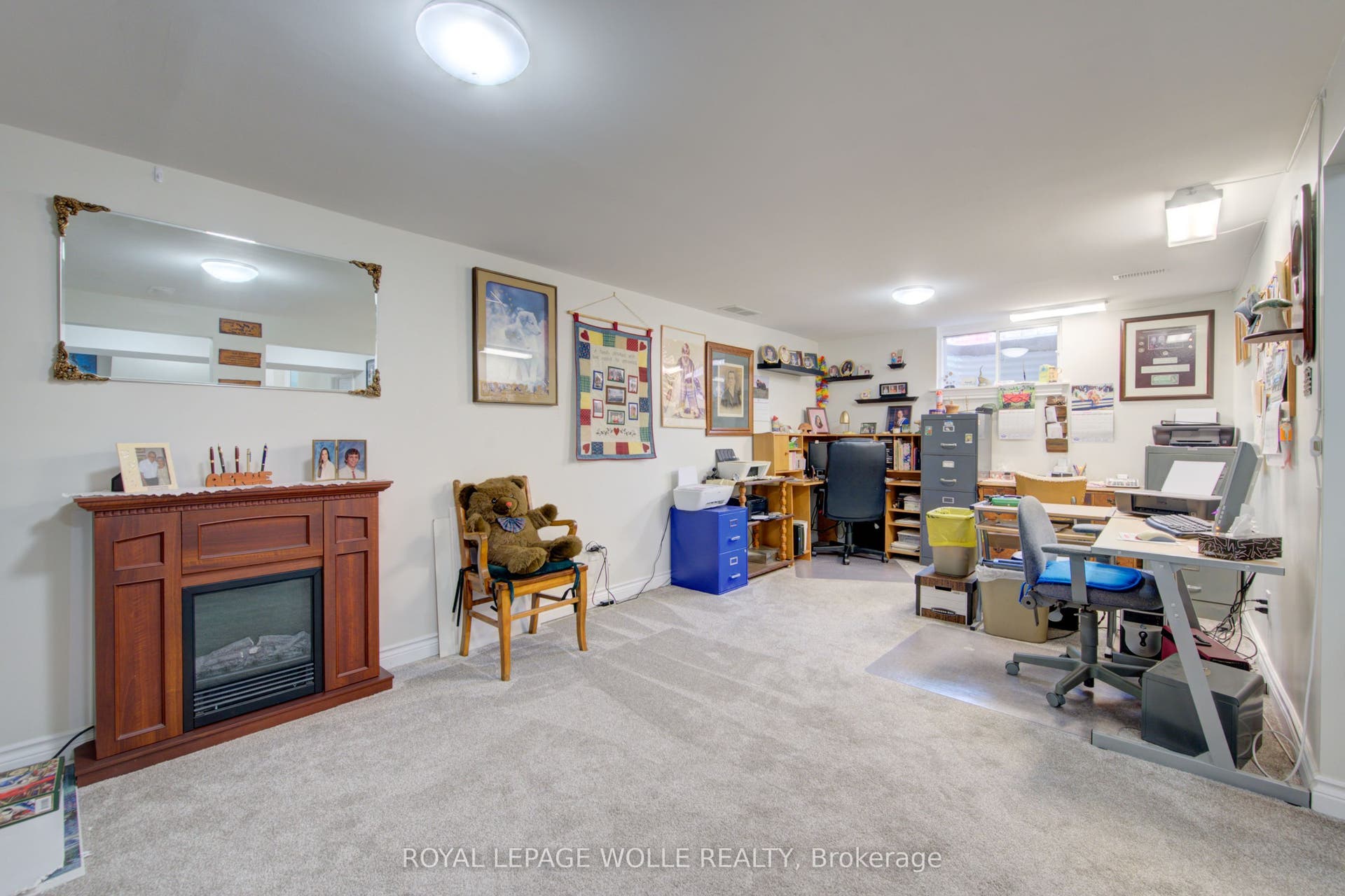 99 Highman Avenue, Cambridge, Waterloo ON N1R 3M2 99 Highman Avenue, Cambridge, Waterloo ON N1R 3M2