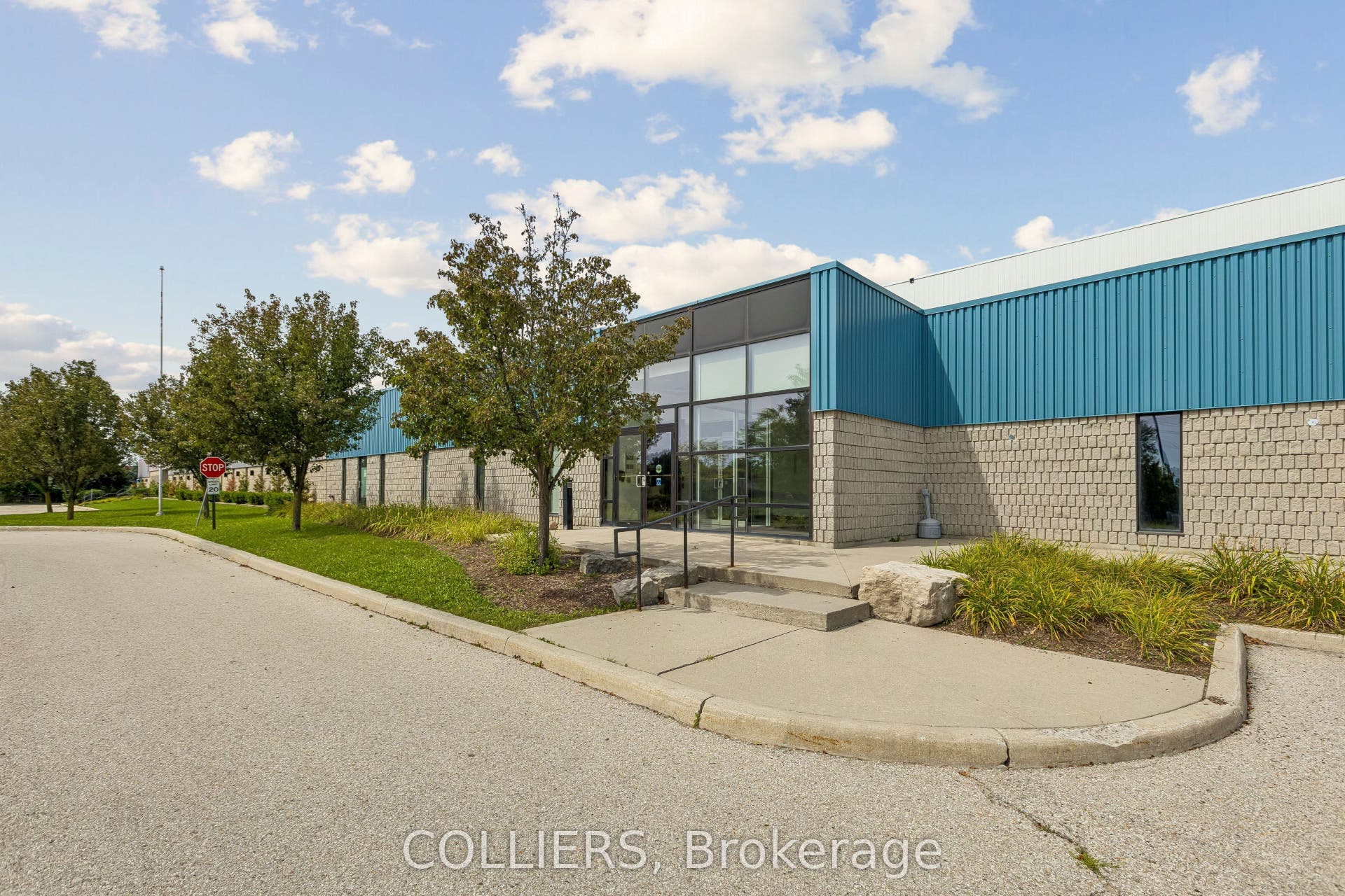 545 Speedvale Avenue, Guelph, Wellington ON N1K 1E6 545 Speedvale Avenue, Guelph, Wellington ON N1K 1E6