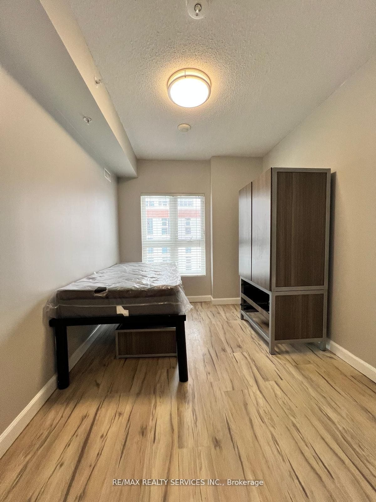258A Sunview Street, #1617, Waterloo, Waterloo, Waterloo ON N2L 0H6