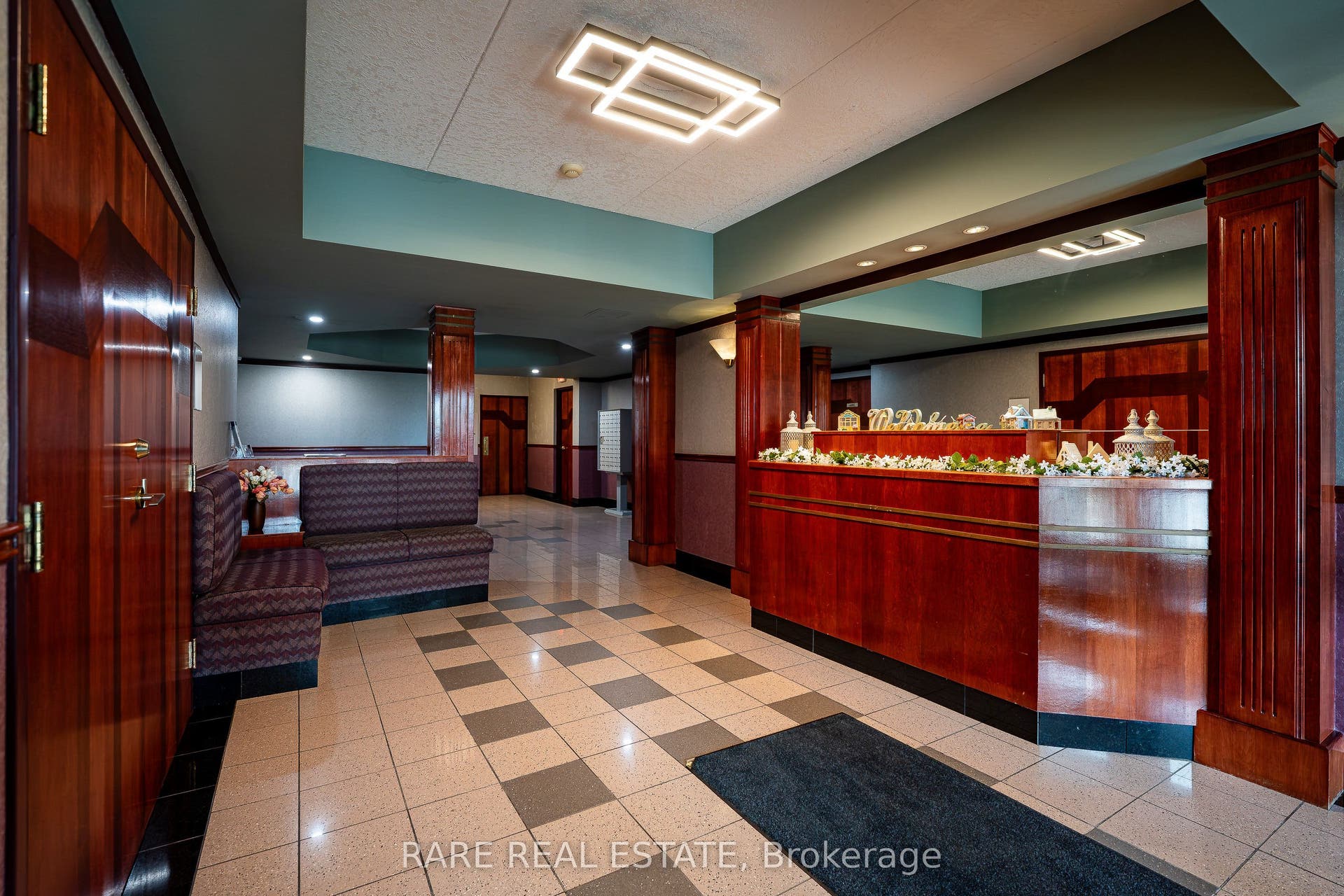 405 Erb Street W, #403, Waterloo, Waterloo ON N2L 1W7 405 Erb Street W, #403, Waterloo, Waterloo ON N2L 1W7