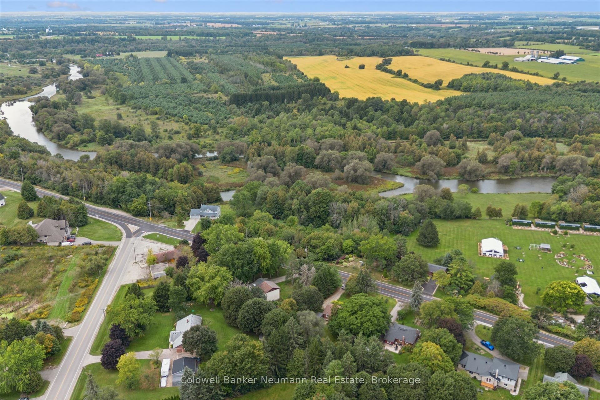 7241 Wellington Rd 21 Road, Centre Wellington, Wellington ON N0B 1B0 7241 Wellington Rd 21 Road, Centre Wellington, Wellington ON N0B 1B0