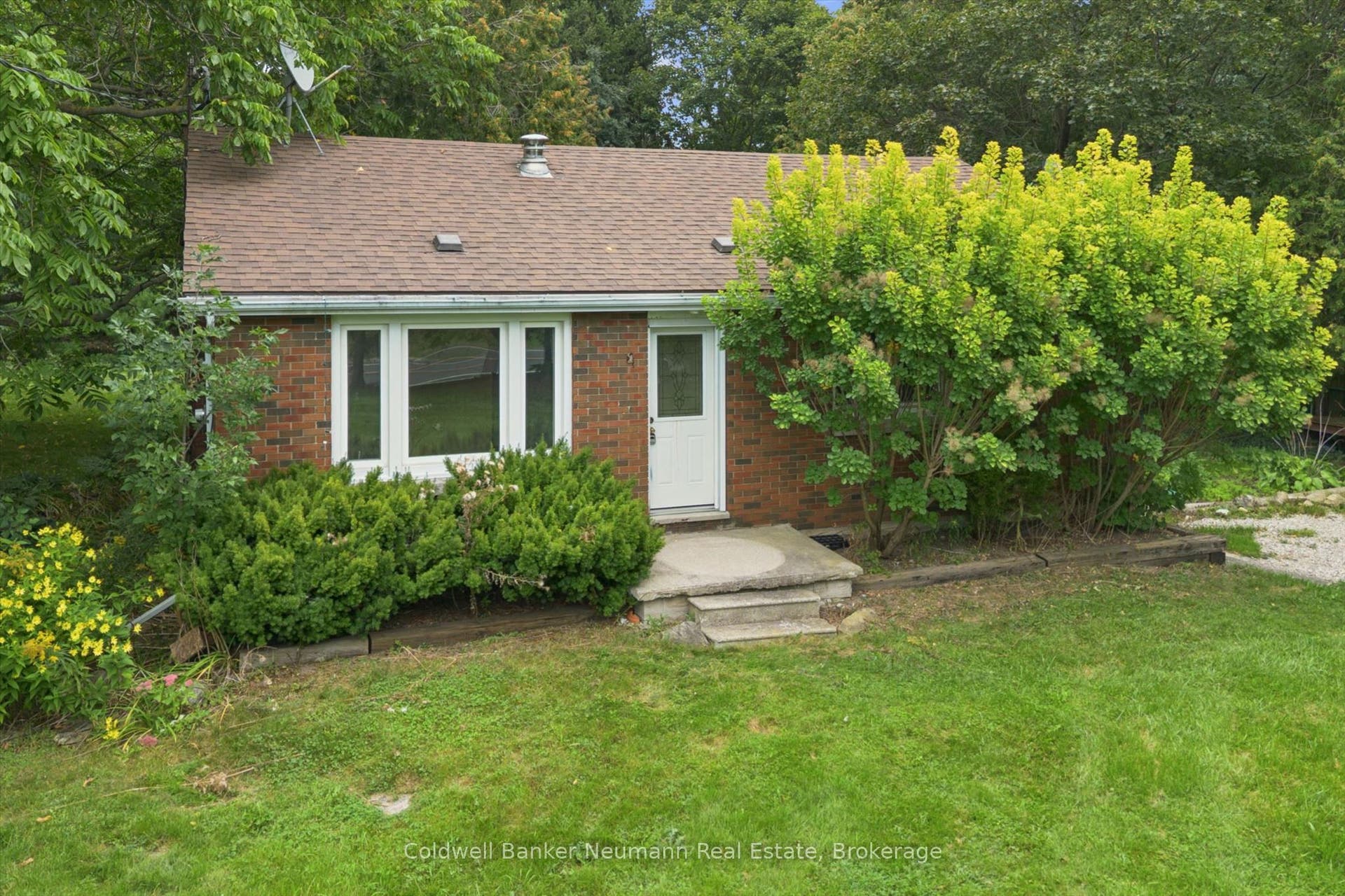 7241 Wellington Rd 21 Road, Centre Wellington, Wellington ON N0B 1B0 7241 Wellington Rd 21 Road, Centre Wellington, Wellington ON N0B 1B0