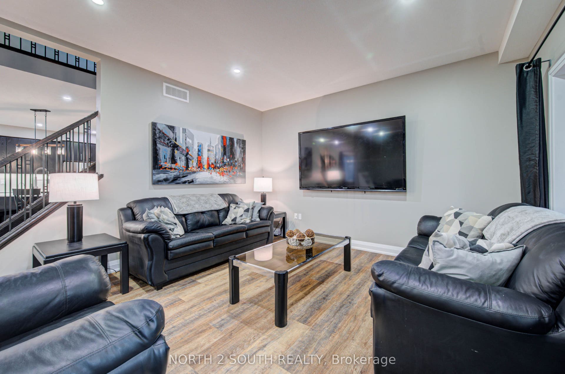 11 Oldham Avenue, Brant, Brant ON N3L 0G6 11 Oldham Avenue, Brant, Brant ON N3L 0G6