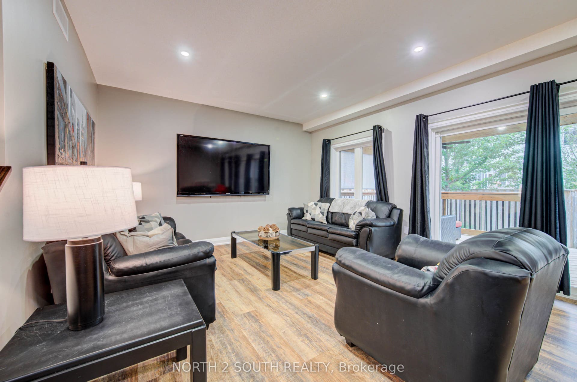 11 Oldham Avenue, Brant, Brant ON N3L 0G6 11 Oldham Avenue, Brant, Brant ON N3L 0G6