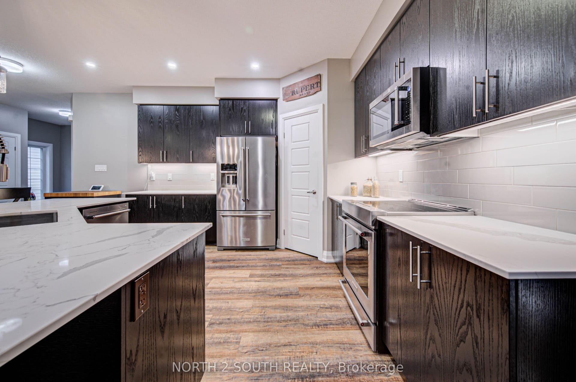11 Oldham Avenue, Brant, Brant ON N3L 0G6 11 Oldham Avenue, Brant, Brant ON N3L 0G6