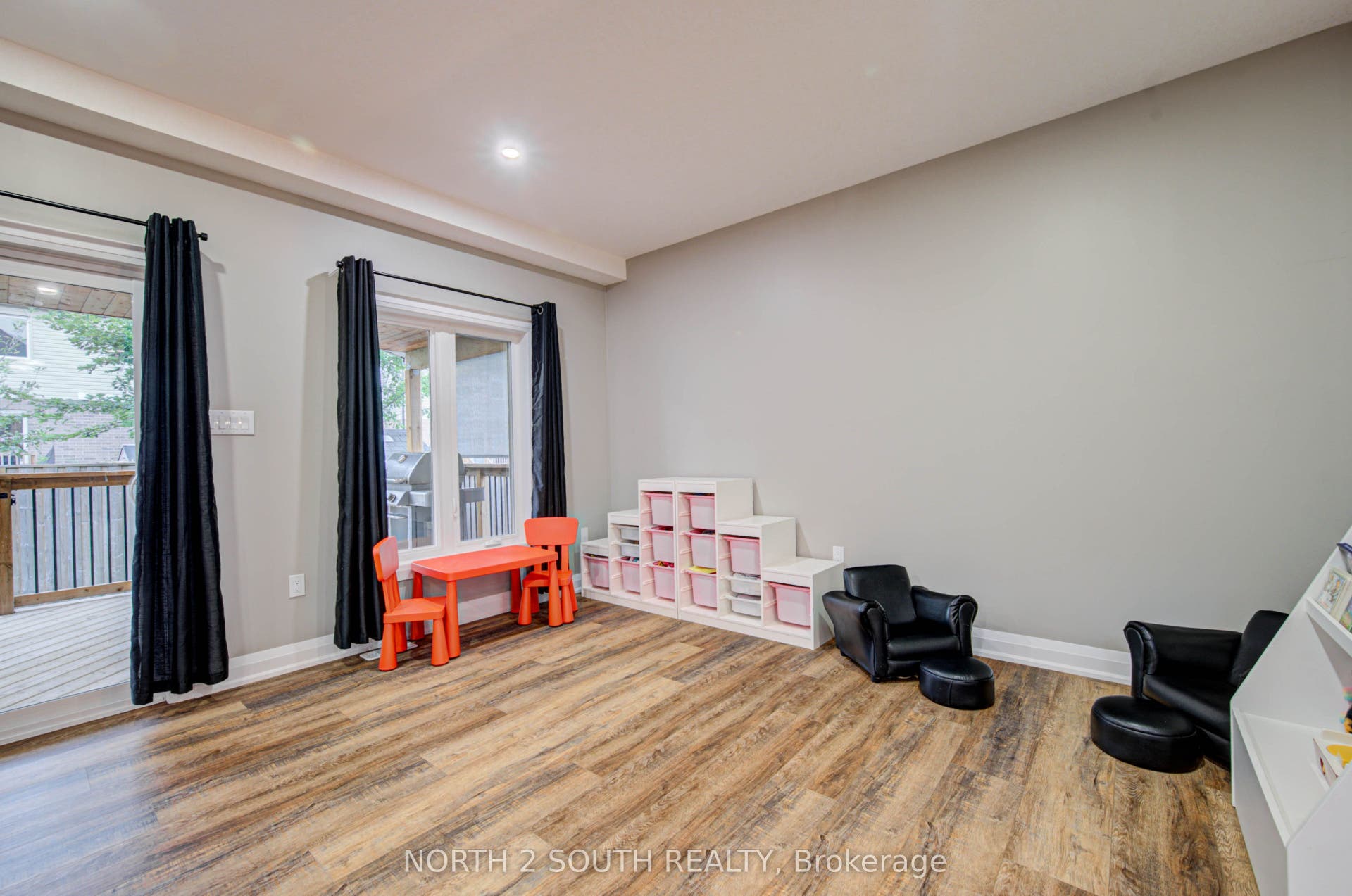 11 Oldham Avenue, Brant, Brant ON N3L 0G6 11 Oldham Avenue, Brant, Brant ON N3L 0G6
