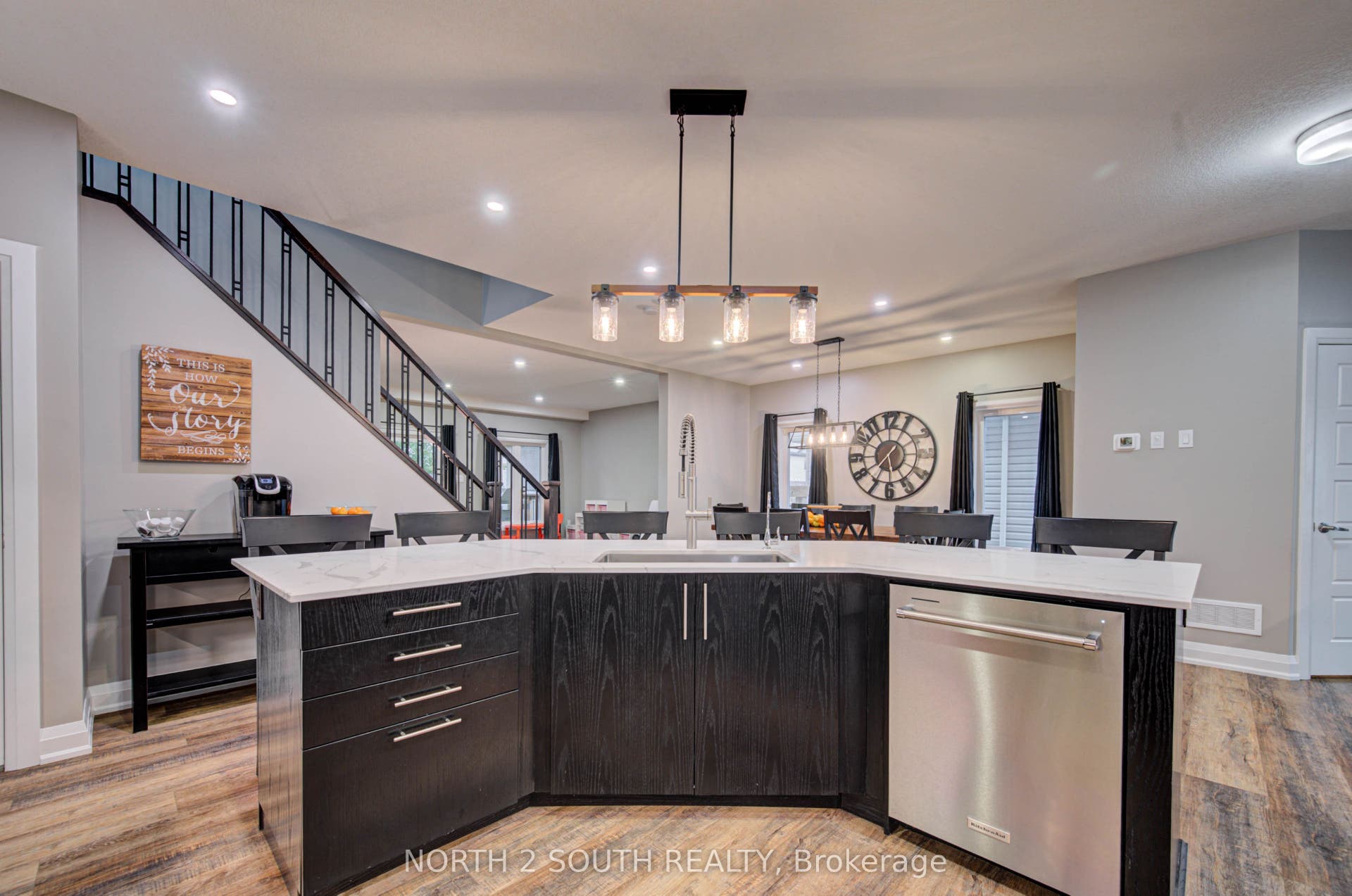 11 Oldham Avenue, Brant, Brant ON N3L 0G6 11 Oldham Avenue, Brant, Brant ON N3L 0G6