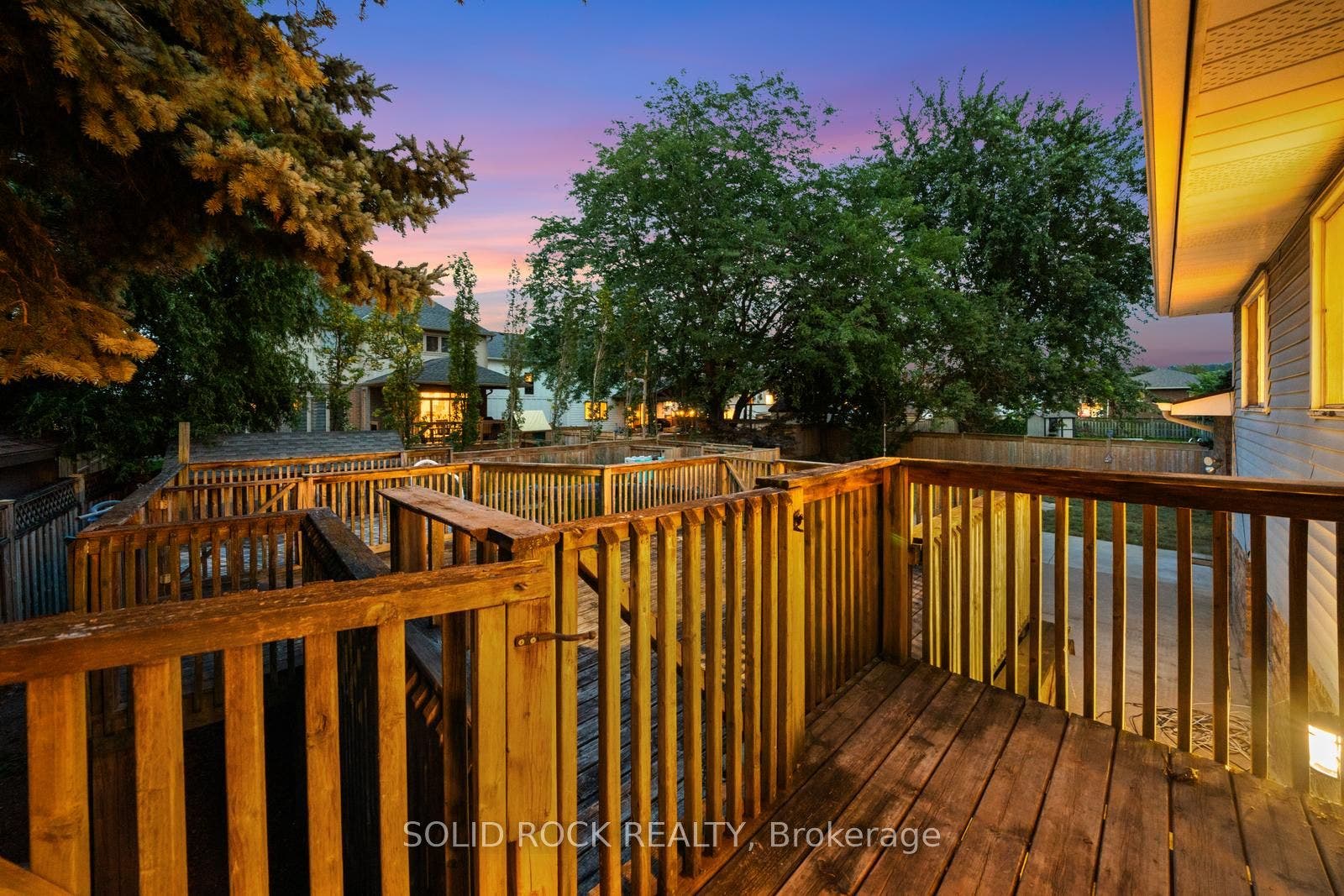 3929 Vineyard Crescent, Lincoln, Niagara ON L0R 2C0 3929 Vineyard Crescent, Lincoln, Niagara ON L0R 2C0