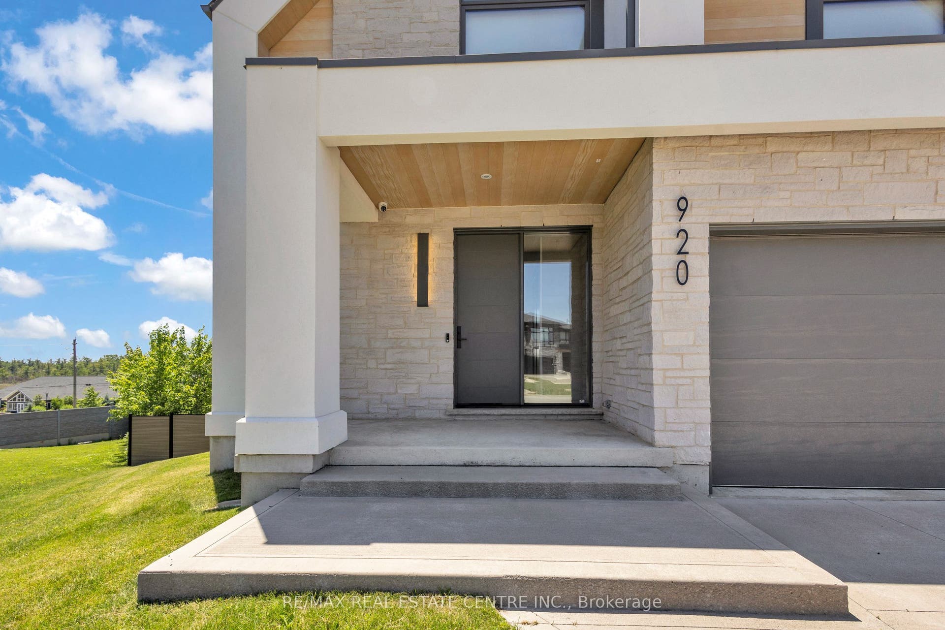 920 Thomas Pedder Court, Kitchener, Waterloo ON N2P 0C2 920 Thomas Pedder Court, Kitchener, Waterloo ON N2P 0C2