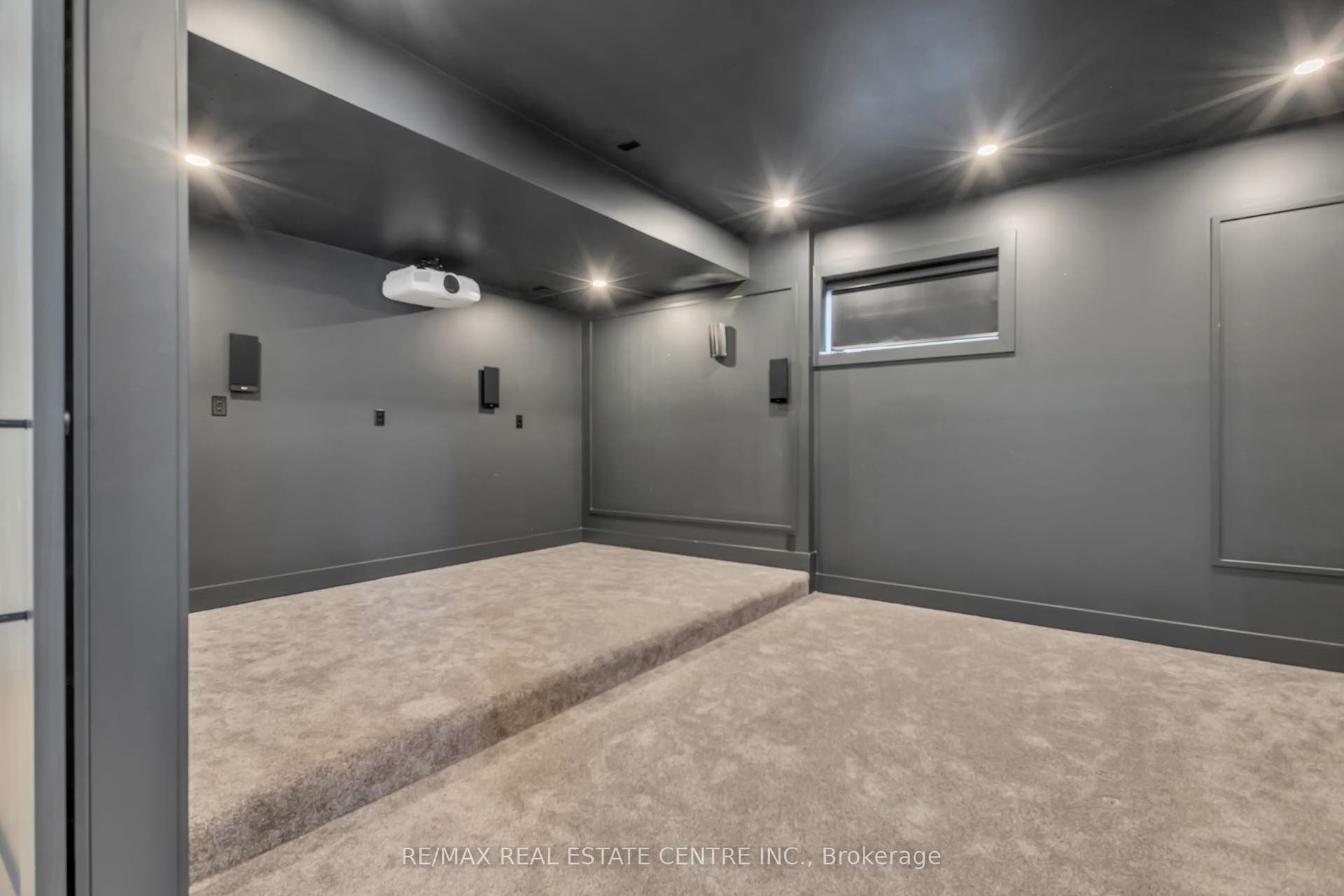 920 Thomas Pedder Court, Kitchener, Waterloo ON N2P 0C2 920 Thomas Pedder Court, Kitchener, Waterloo ON N2P 0C2