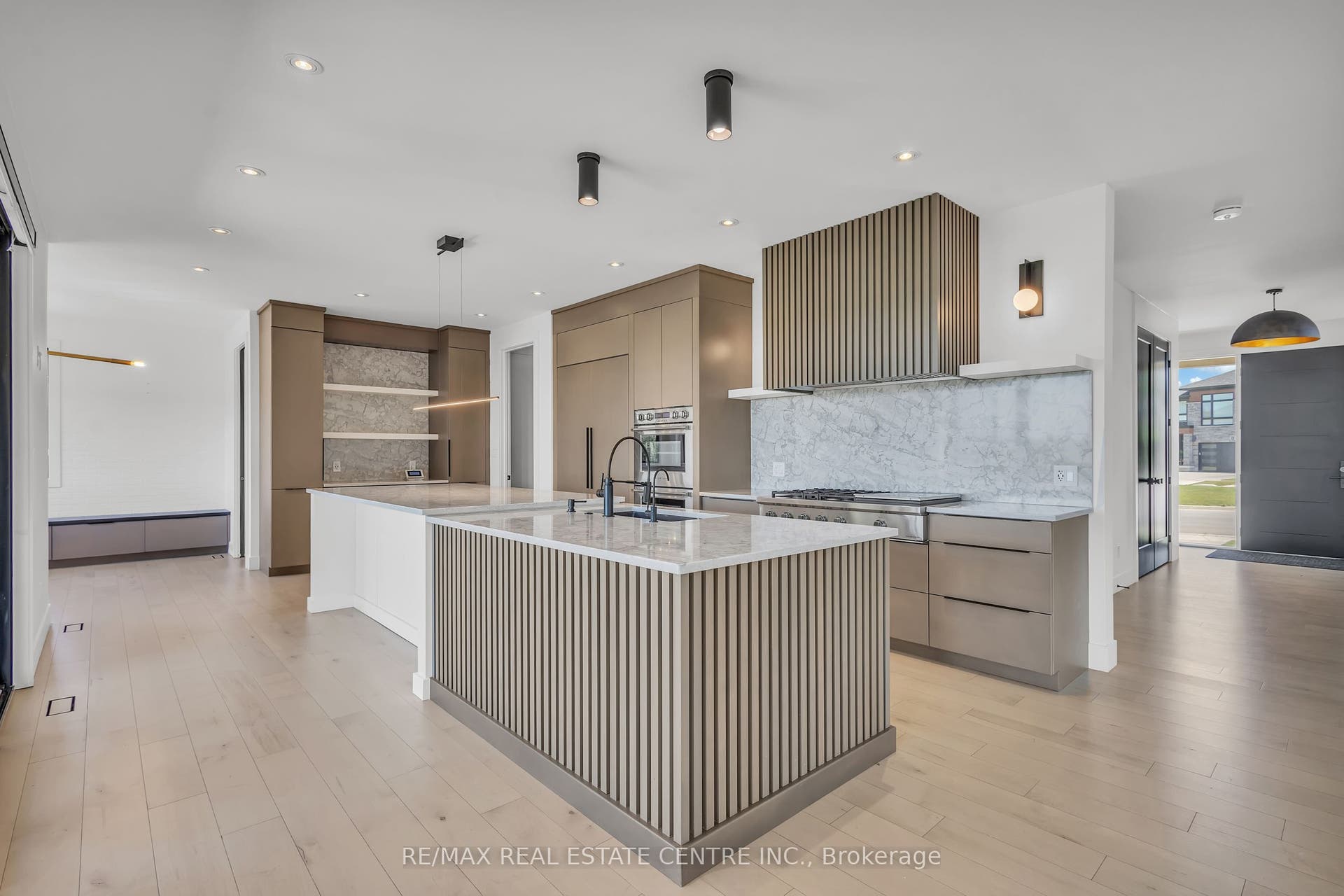 920 Thomas Pedder Court, Kitchener, Waterloo ON N2P 0C2 920 Thomas Pedder Court, Kitchener, Waterloo ON N2P 0C2