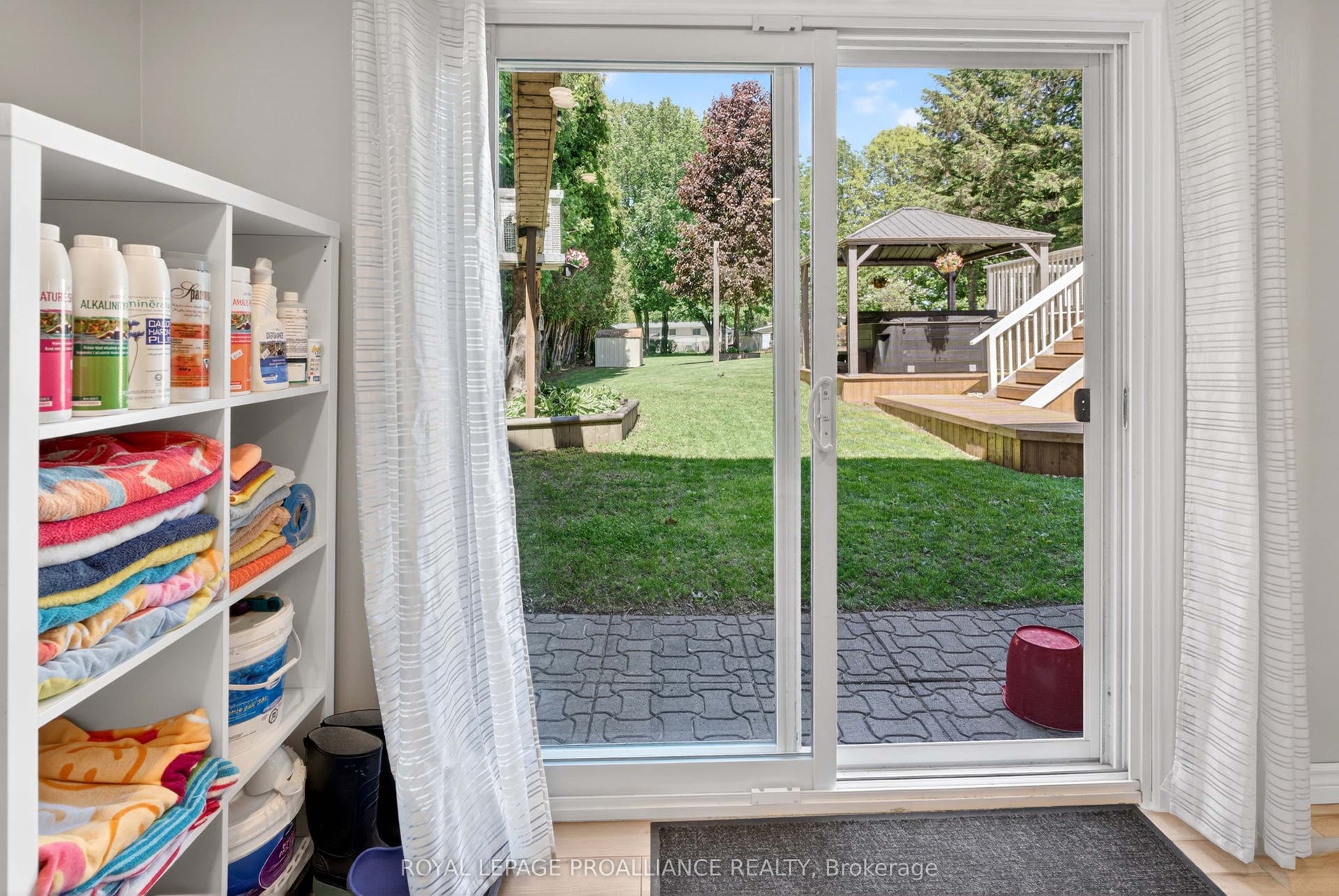 393 Stewart Boulevard, Brockville, Leeds And Grenville ON K6V 6C7