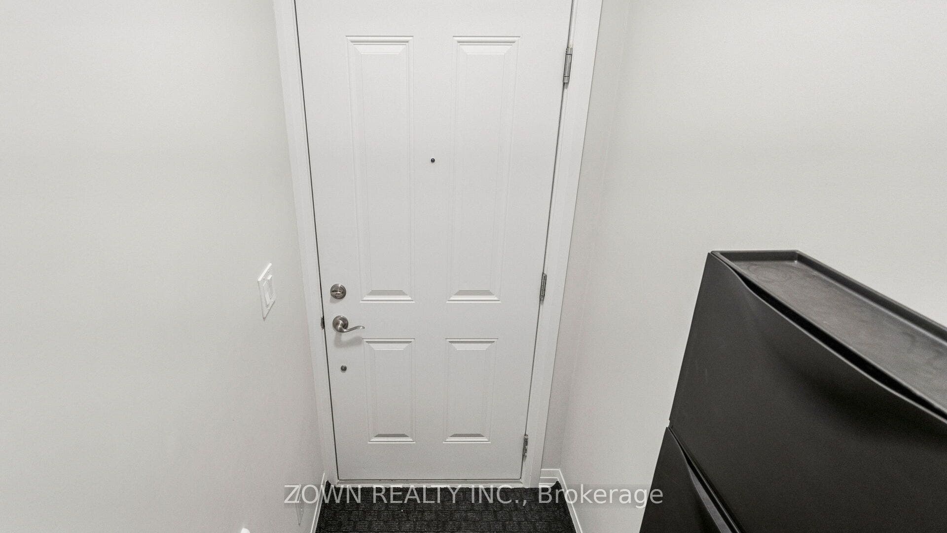 25 Isherwood Avenue, #A3, Cambridge, Waterloo ON N1R 0E2 25 Isherwood Avenue, #A3, Cambridge, Waterloo ON N1R 0E2