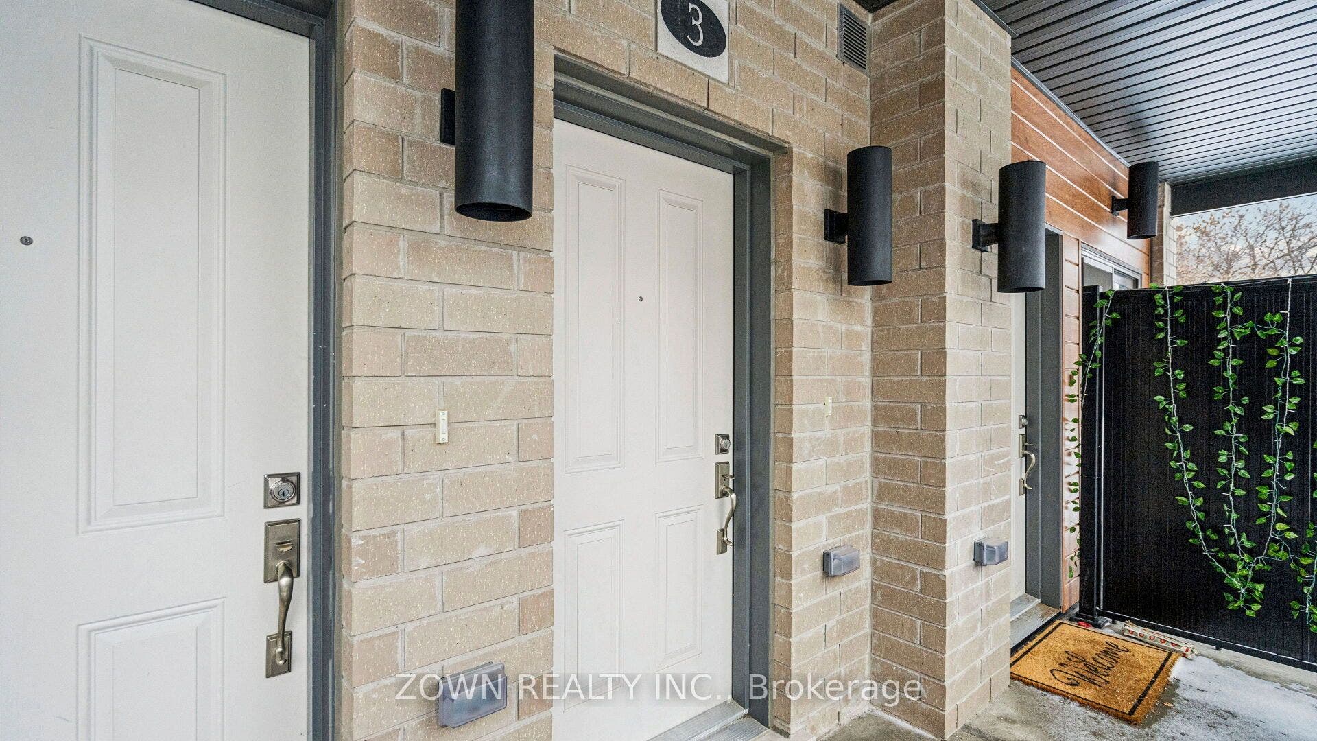 25 Isherwood Avenue, #A3, Cambridge, Waterloo ON N1R 0E2 25 Isherwood Avenue, #A3, Cambridge, Waterloo ON N1R 0E2