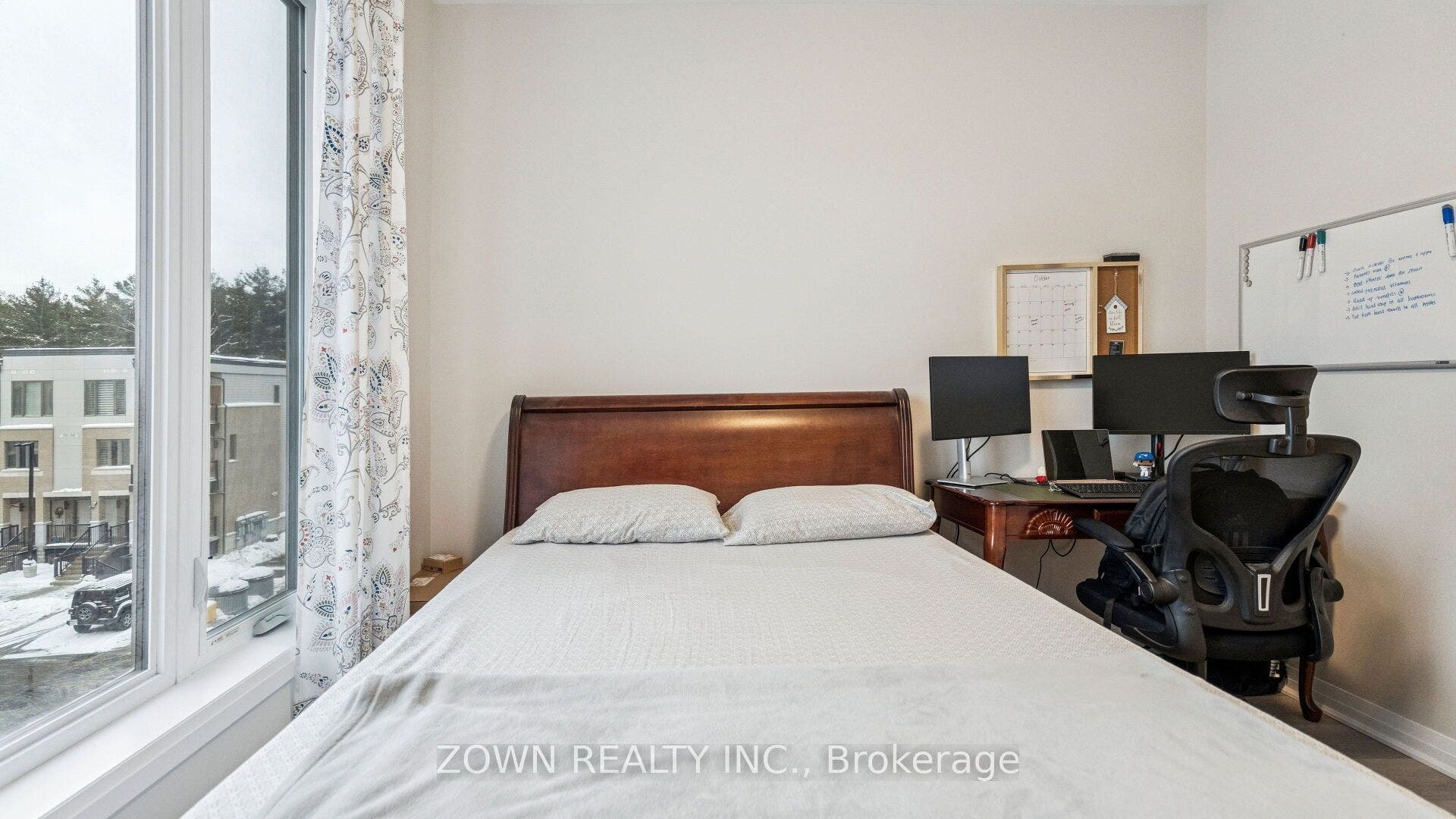 25 Isherwood Avenue, #A3, Cambridge, Waterloo ON N1R 0E2 25 Isherwood Avenue, #A3, Cambridge, Waterloo ON N1R 0E2