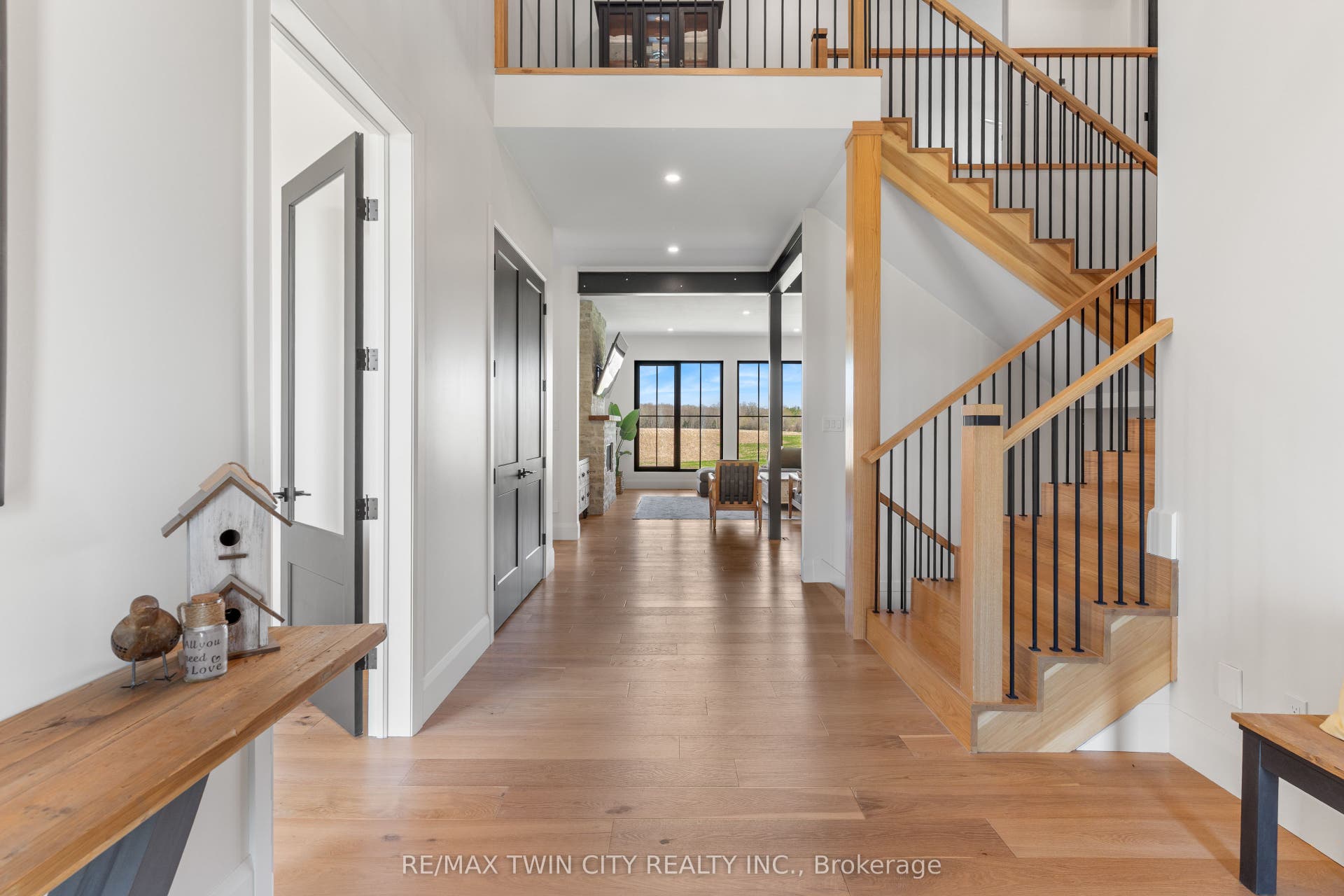 742 Country Squire Road, Waterloo, Waterloo ON N2J 4G8