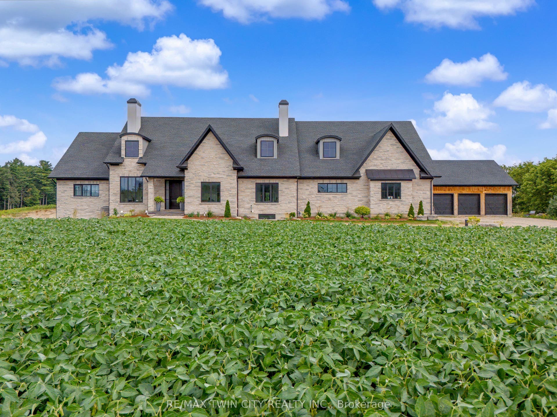742 Country Squire Road, Waterloo, Waterloo ON N2J 4G8