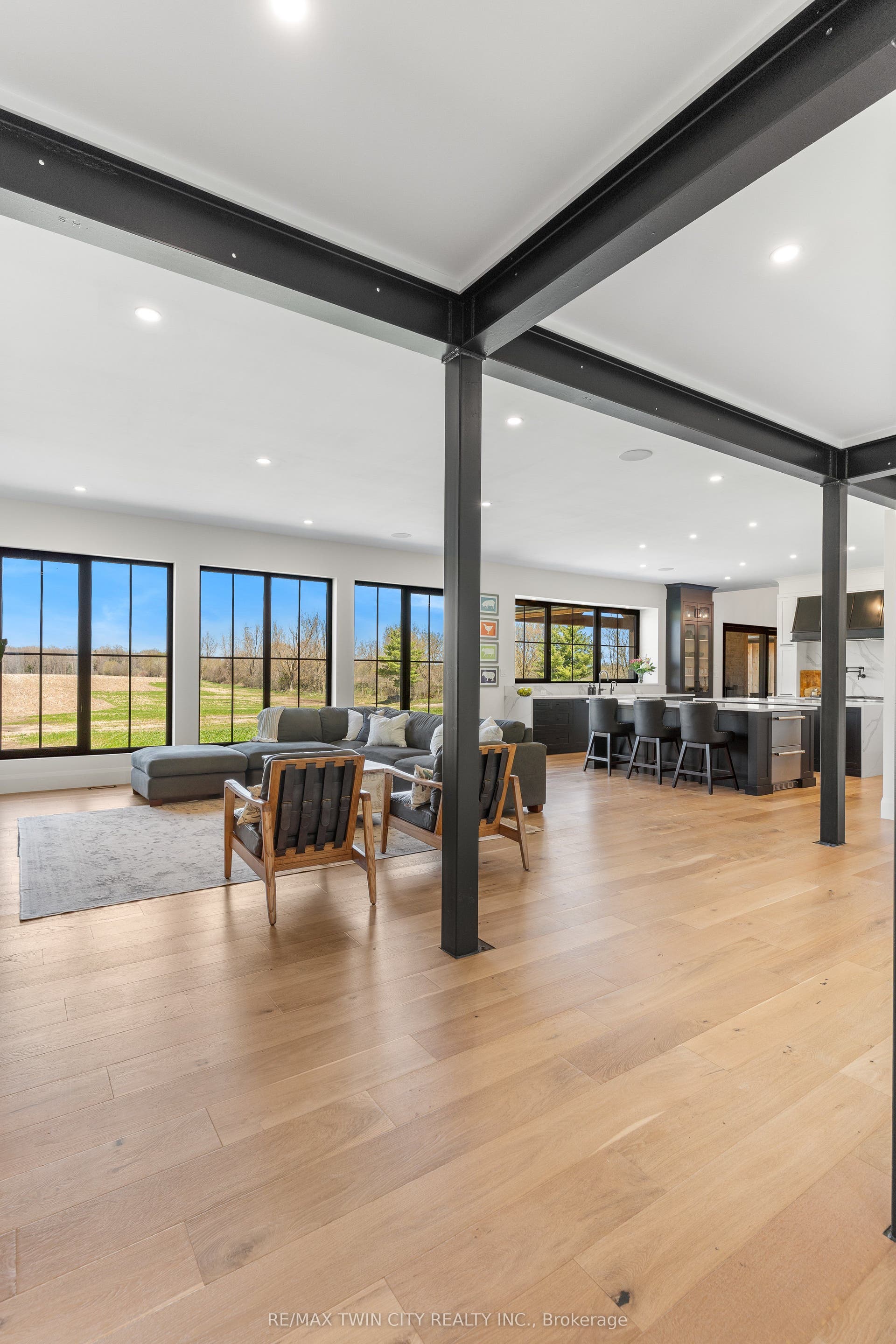 742 Country Squire Road, Waterloo, Waterloo ON N2J 4G8