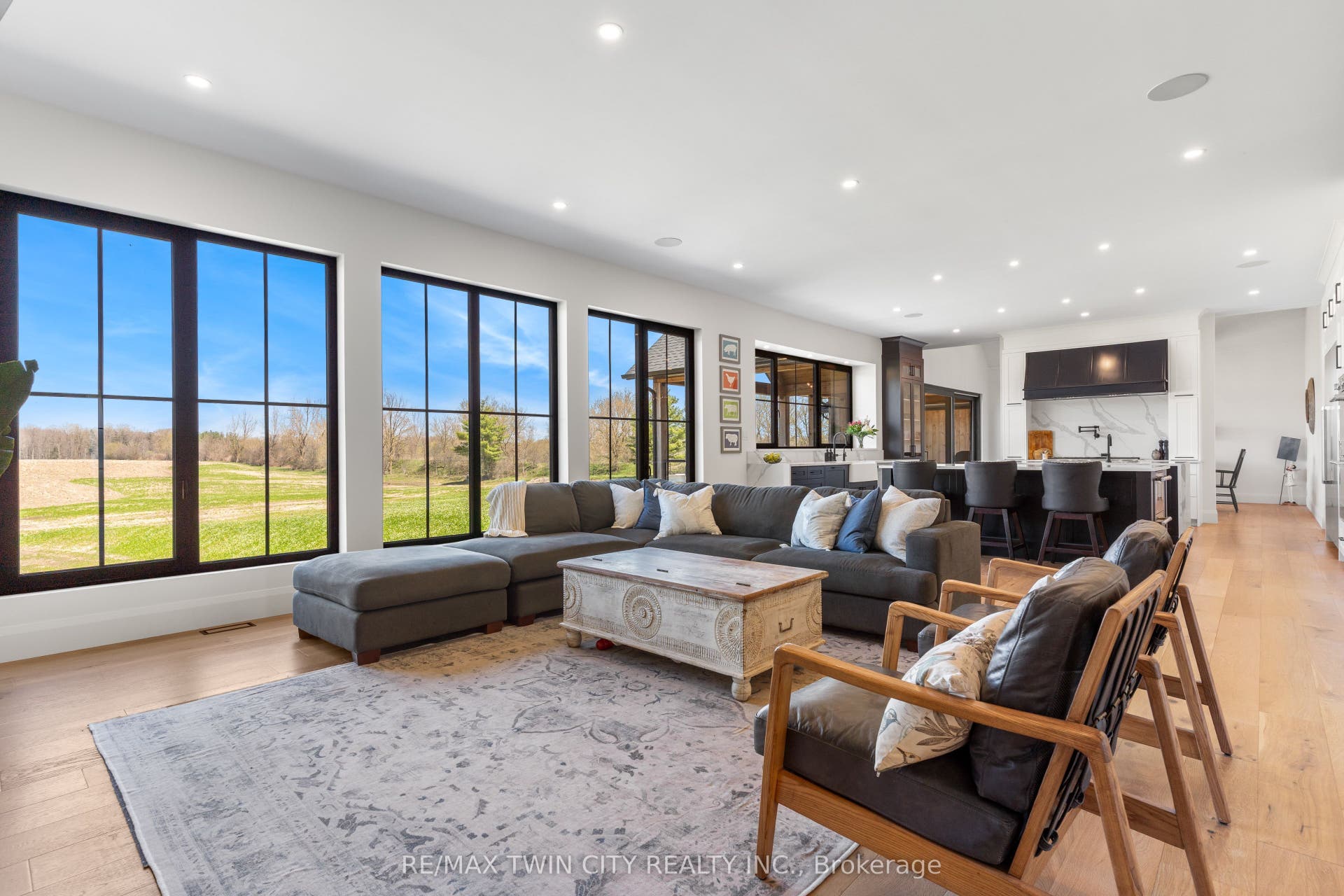 742 Country Squire Road, Waterloo, Waterloo ON N2J 4G8