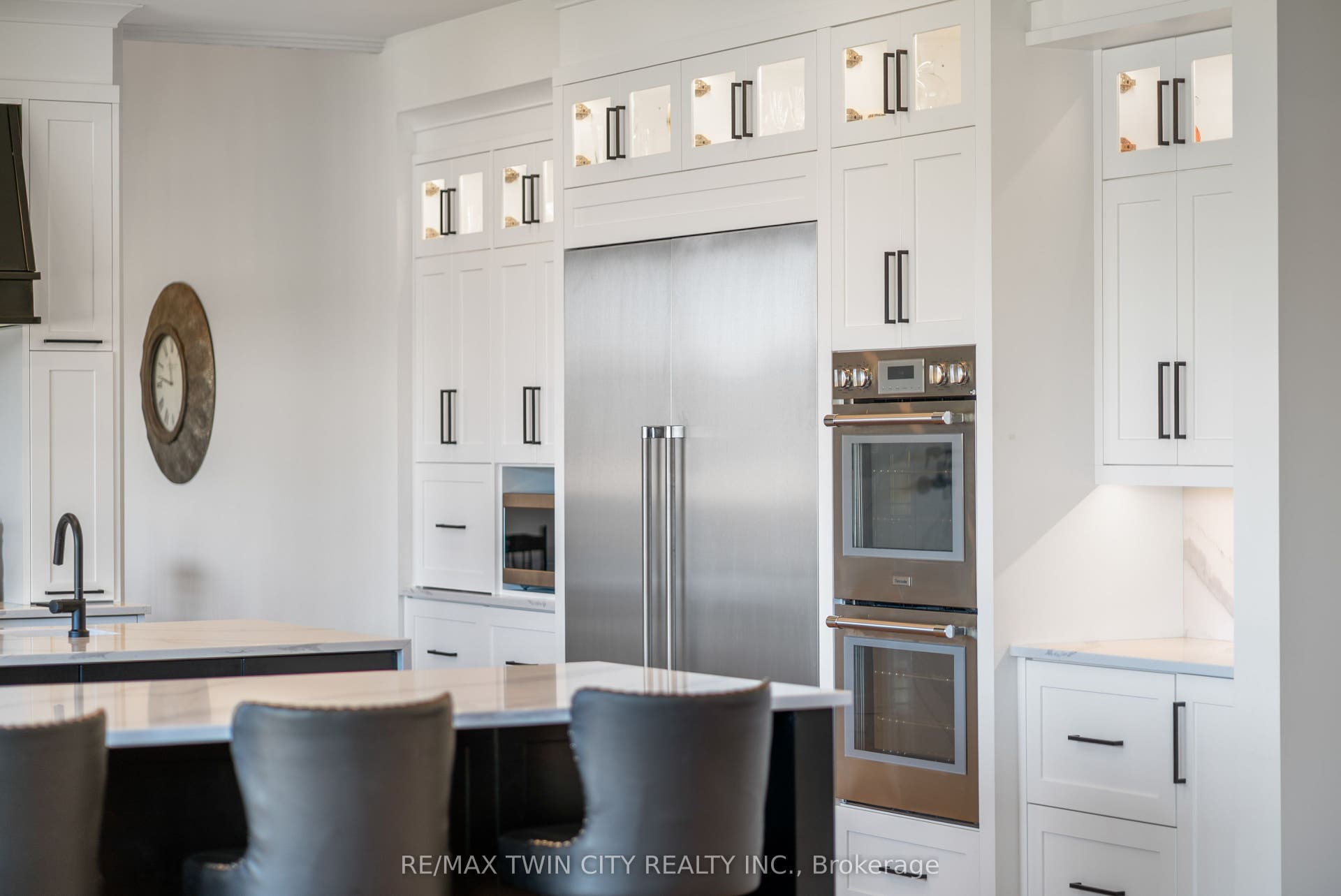 742 Country Squire Road, Waterloo, Waterloo ON N2J 4G8