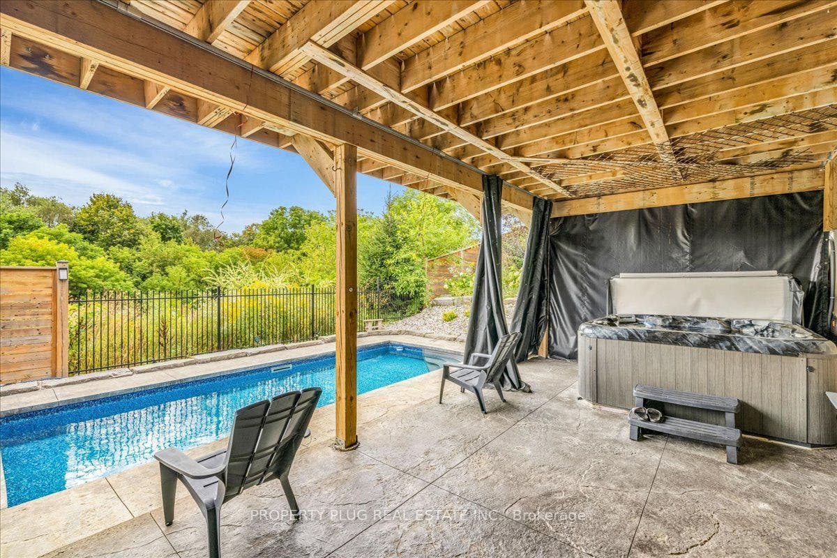 97 Marshall Drive, Guelph, Wellington ON N1E 0K8 97 Marshall Drive, Guelph, Wellington ON N1E 0K8